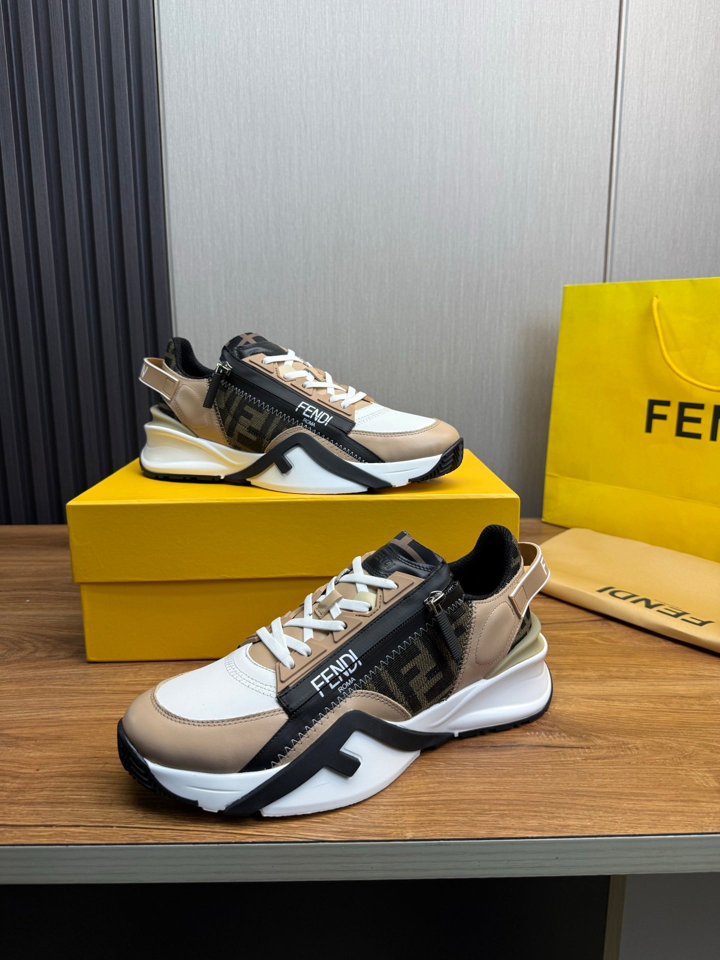LuxluxHouse Best Quality Shoes Fendi
