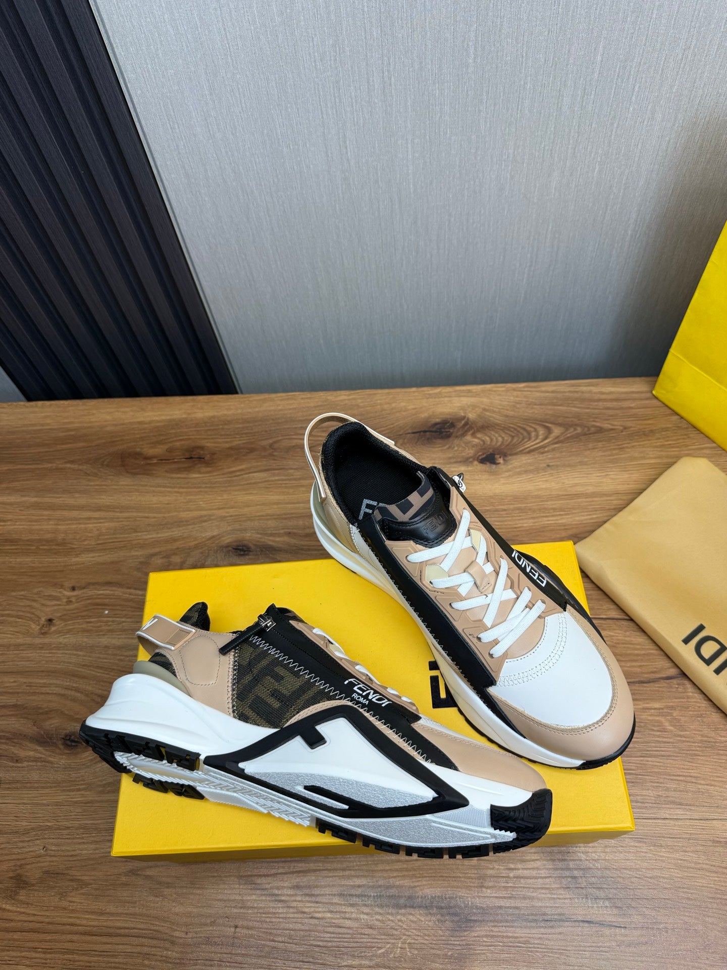 LuxluxHouse Best Quality Shoes Fendi