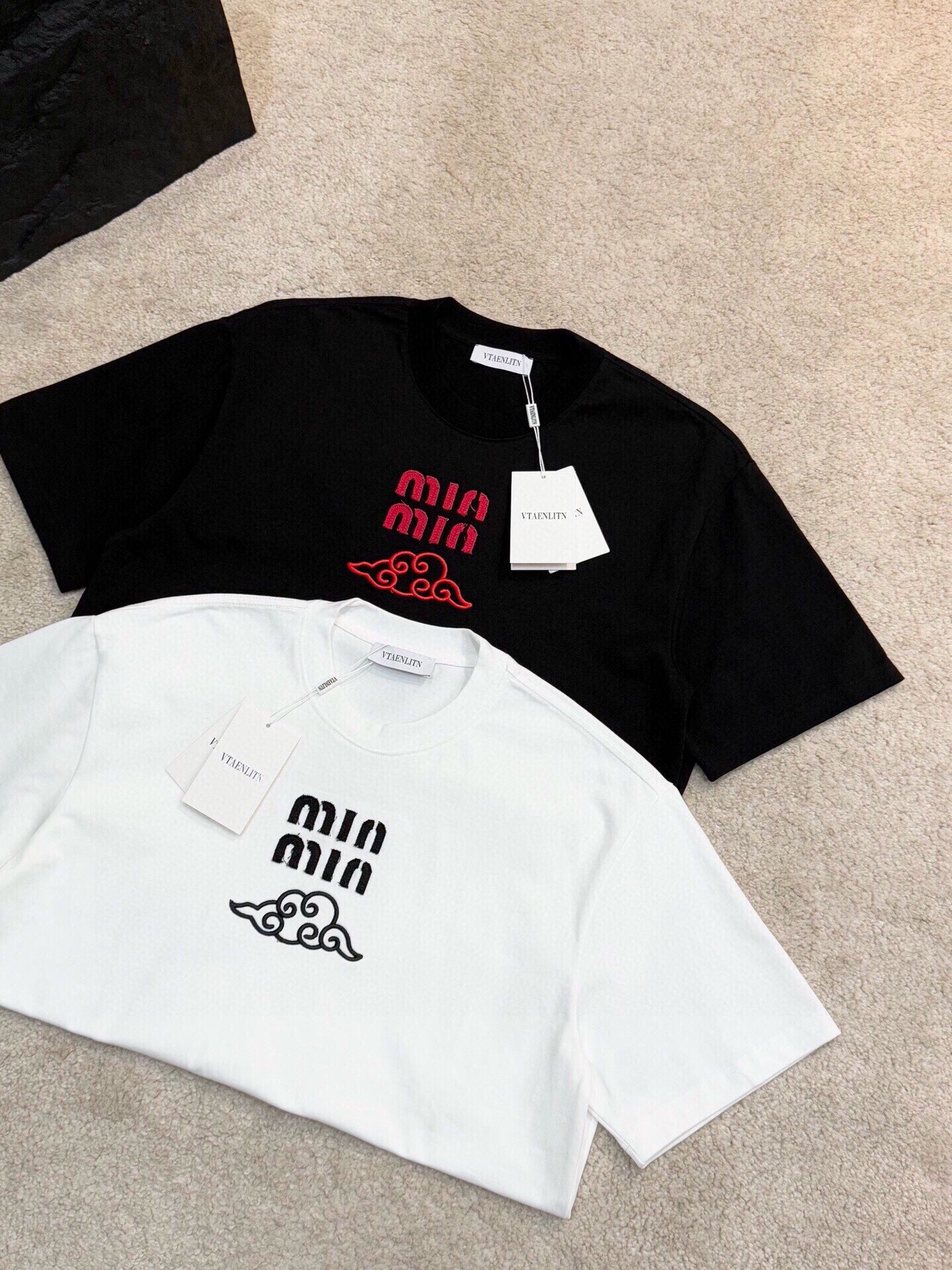LuxluxHouse Best Quality Clothes Miu Miu T-shirt