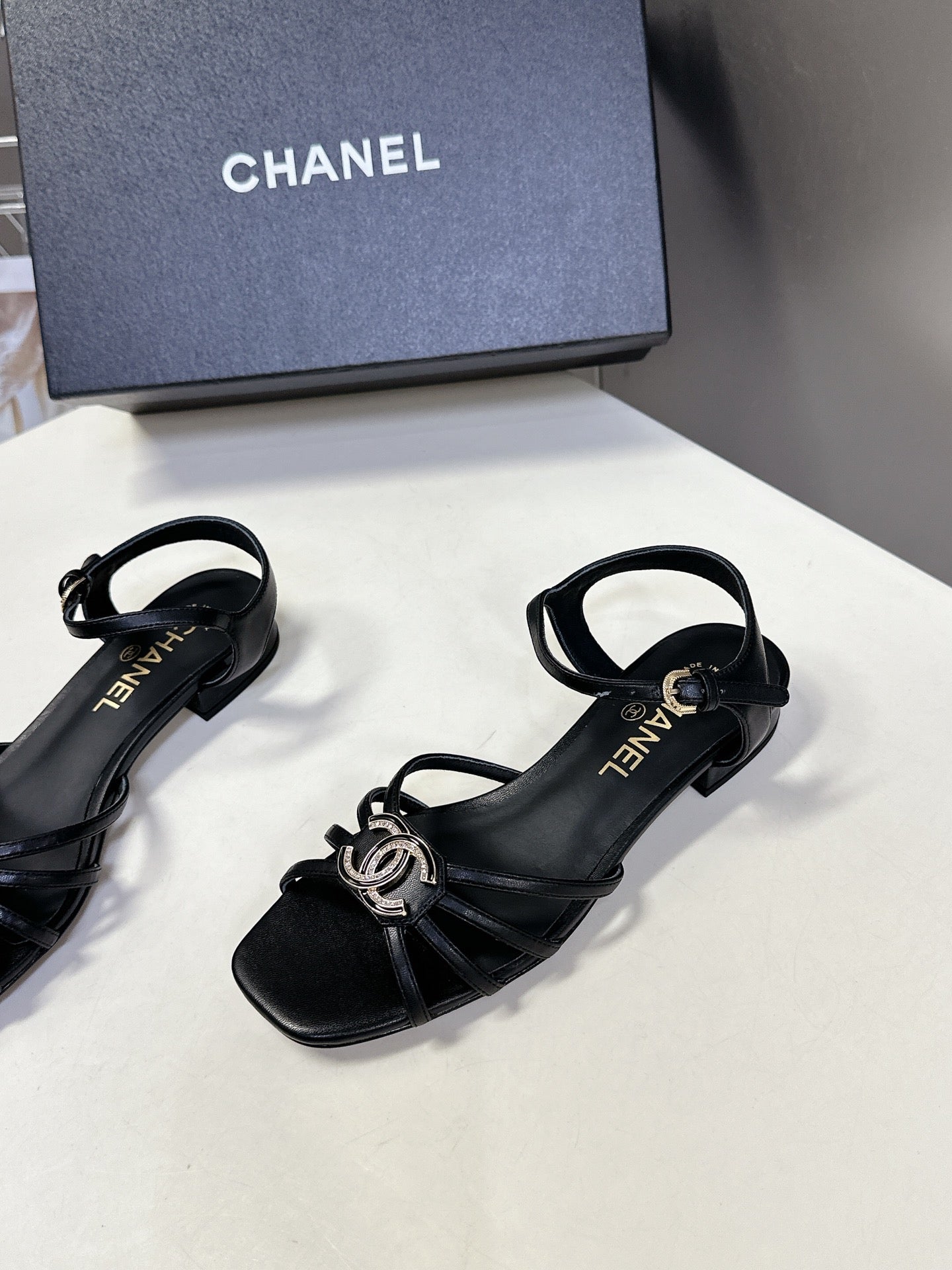 LuxluxHouse Best Quality Chanel Sandals