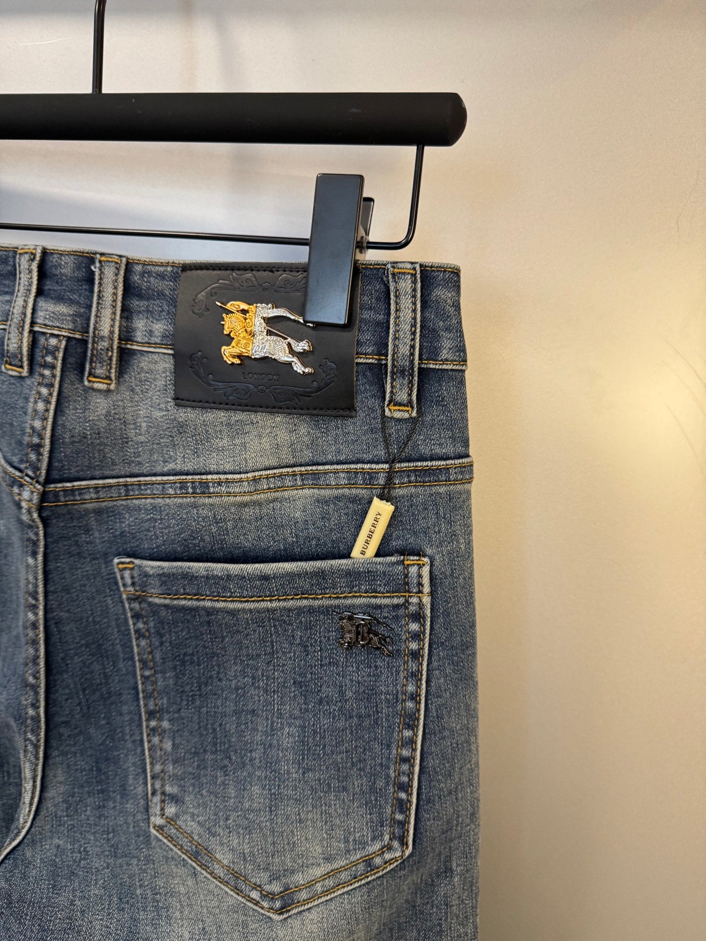 LuxluxHouse Best Quality Clothes Burberry Pants