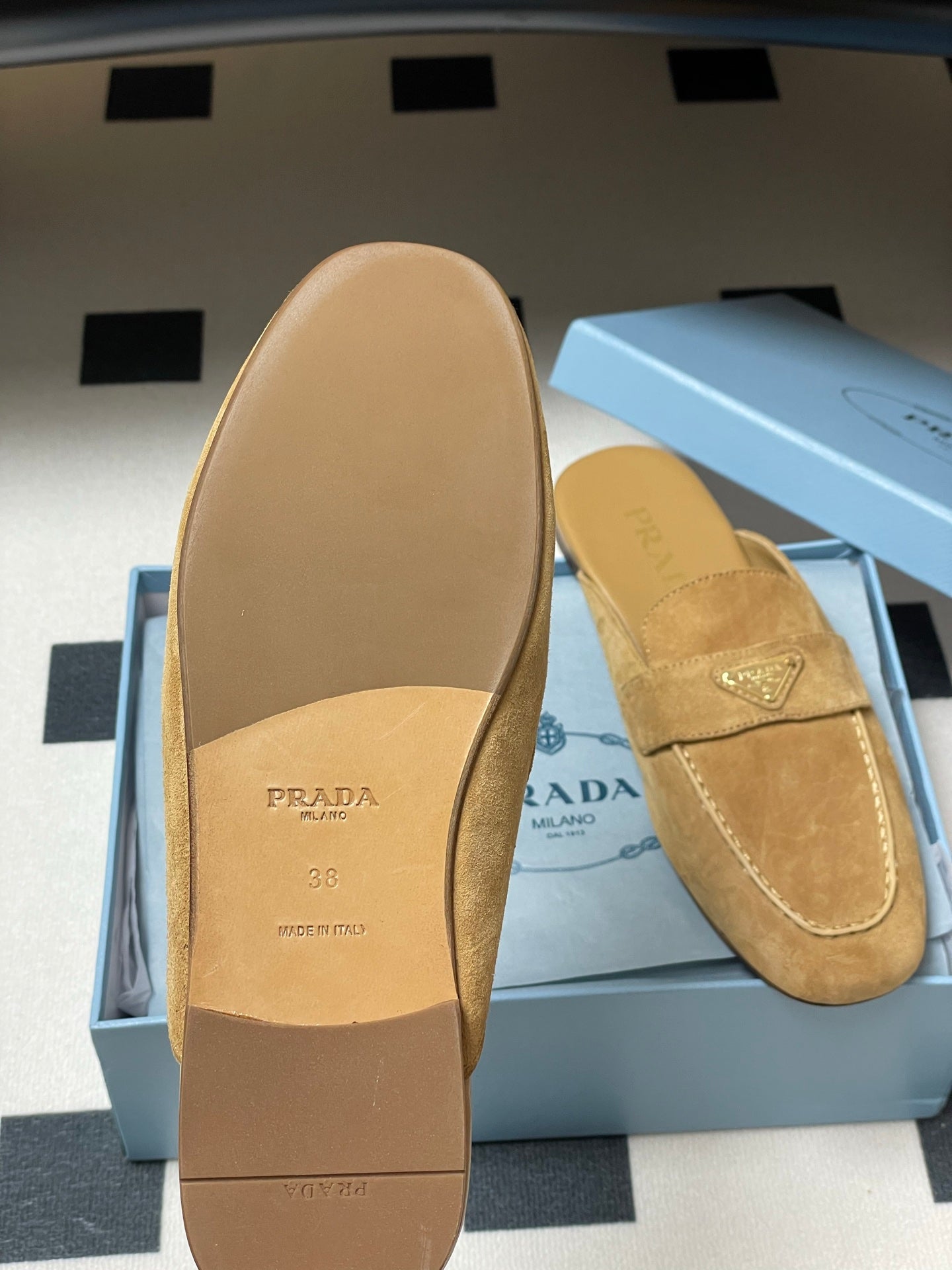 LuxluxHouse Best Quality Women Shoes Prada