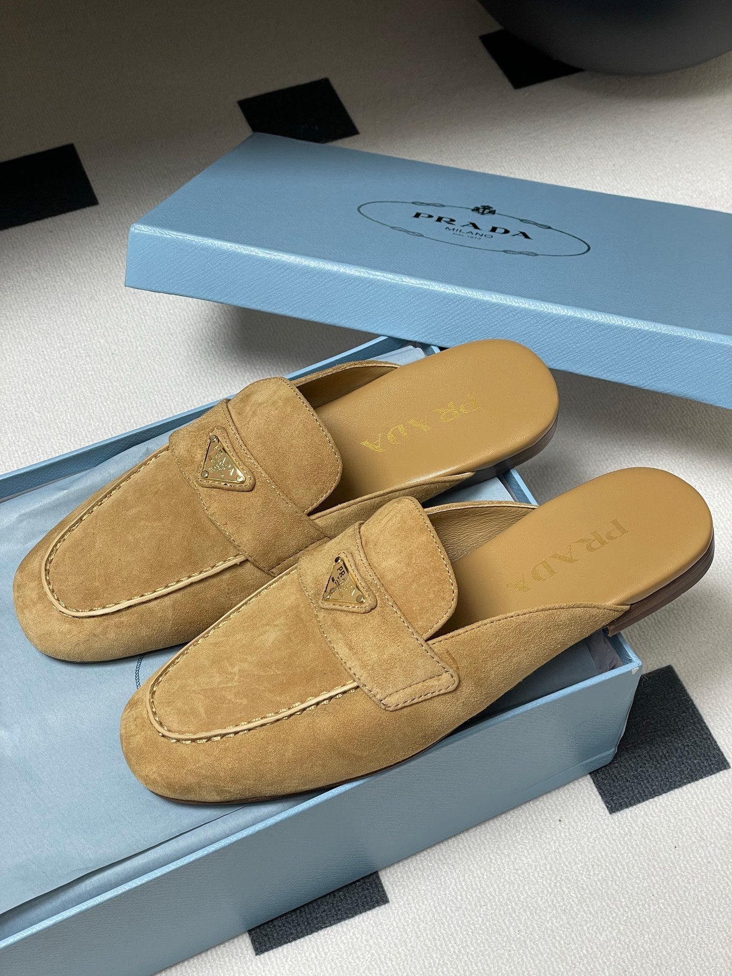 LuxluxHouse Best Quality Women Shoes Prada