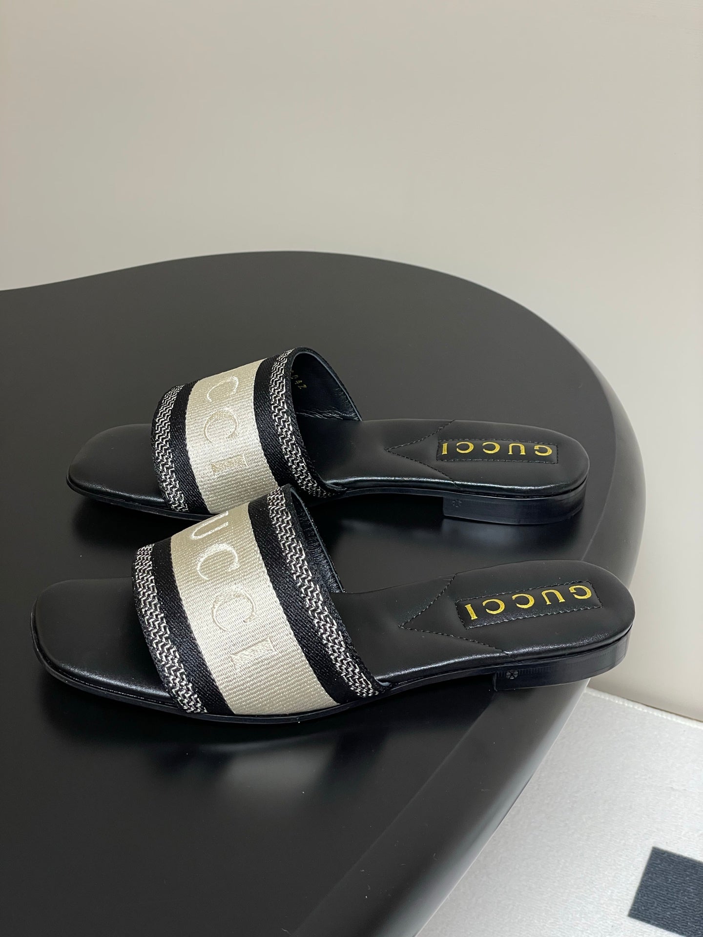 LuxluxHouse Best Quality Gucci Women Shoes