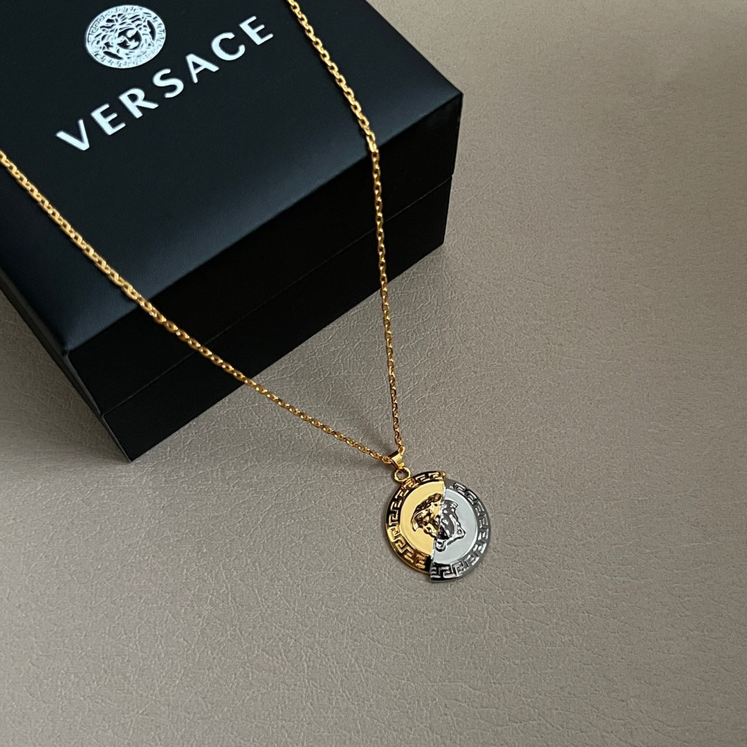 LuxluxHouse Best Quality Accessories Necklace Versace