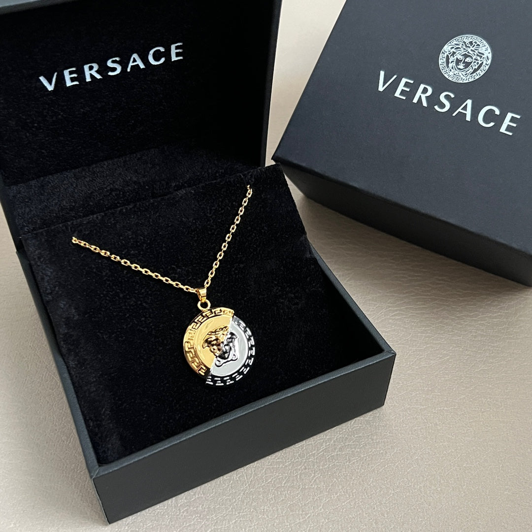 LuxluxHouse Best Quality Accessories Necklace Versace