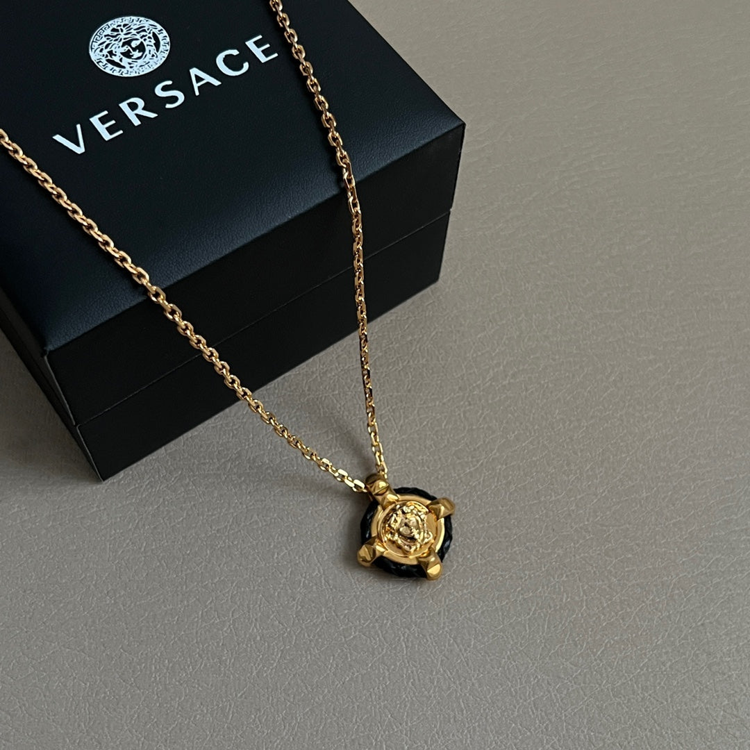 LuxluxHouse Best Quality Accessories Necklace Versace