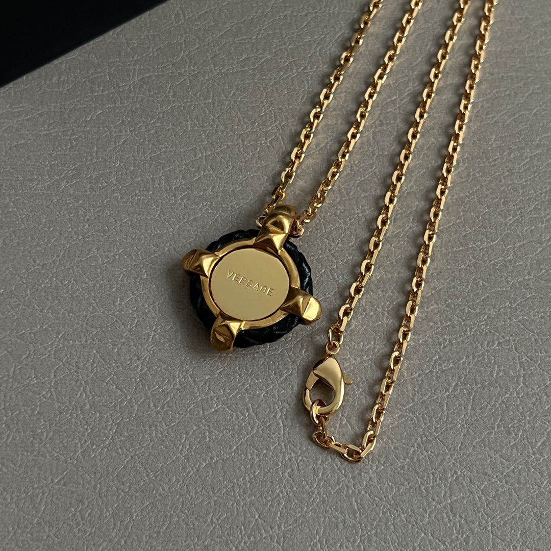 LuxluxHouse Best Quality Accessories Necklace Versace