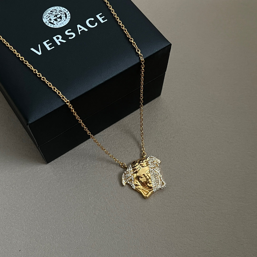 LuxluxHouse Best Quality Accessories Necklace Versace