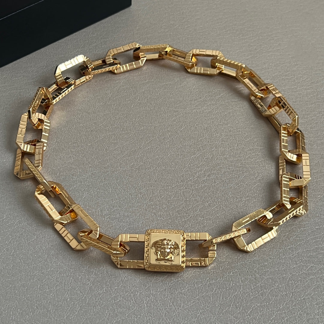 LuxluxHouse Best Quality Accessories Necklace Versace