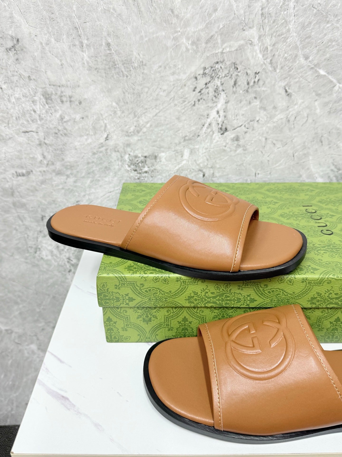 LuxluxHouse Best Quality Sandals Gucci