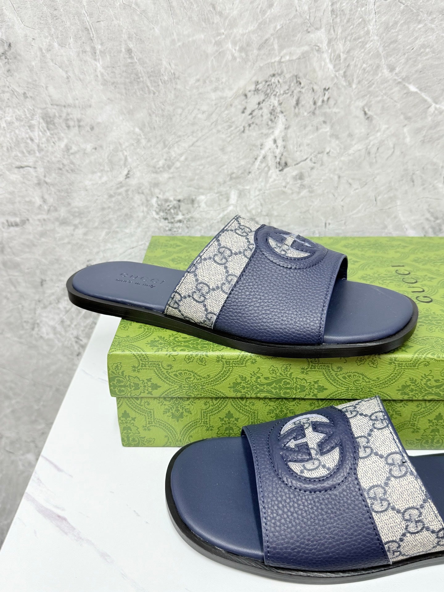 LuxluxHouse Best Quality Sandals Gucci