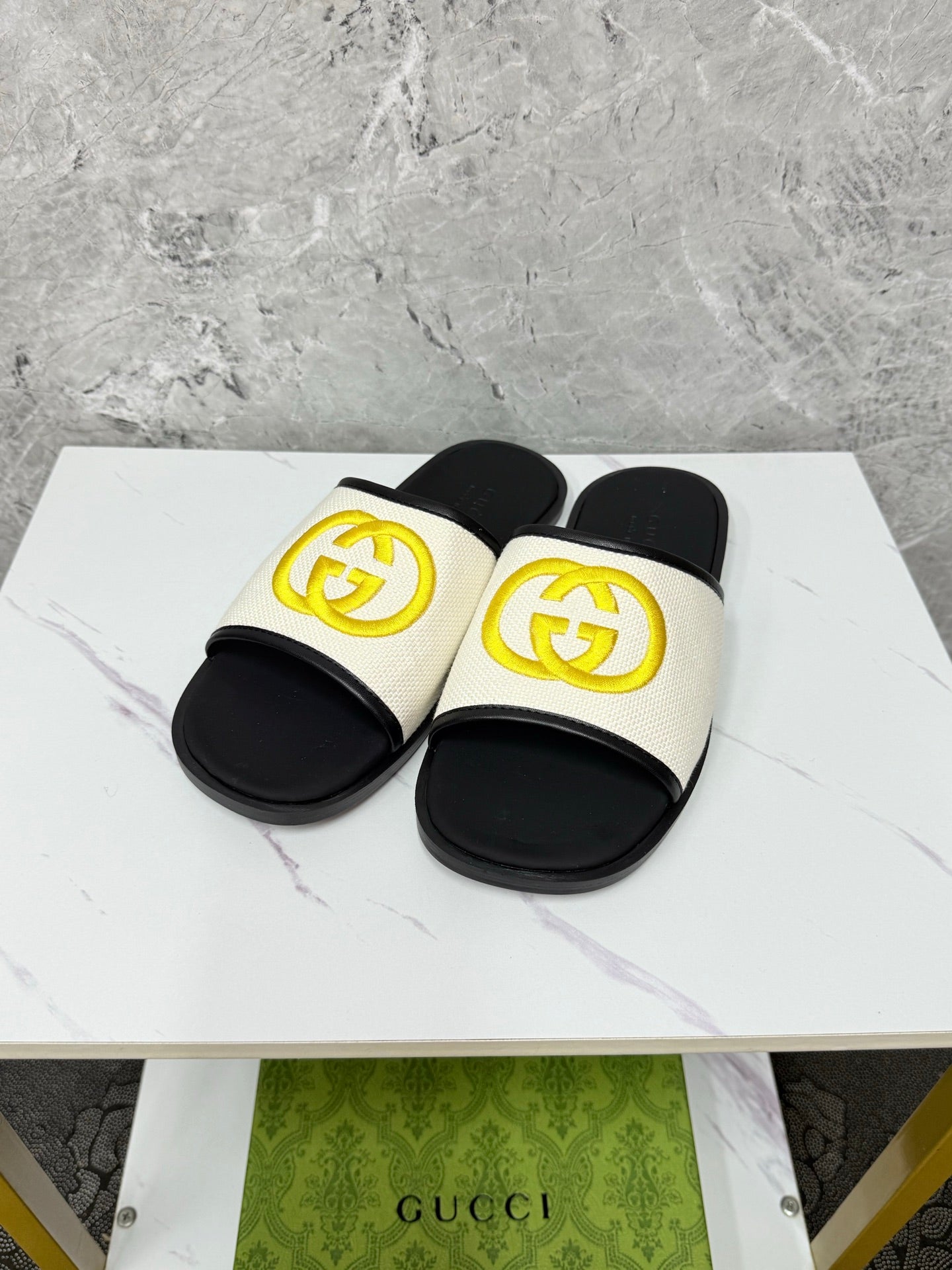 LuxluxHouse Best Quality Sandals Gucci