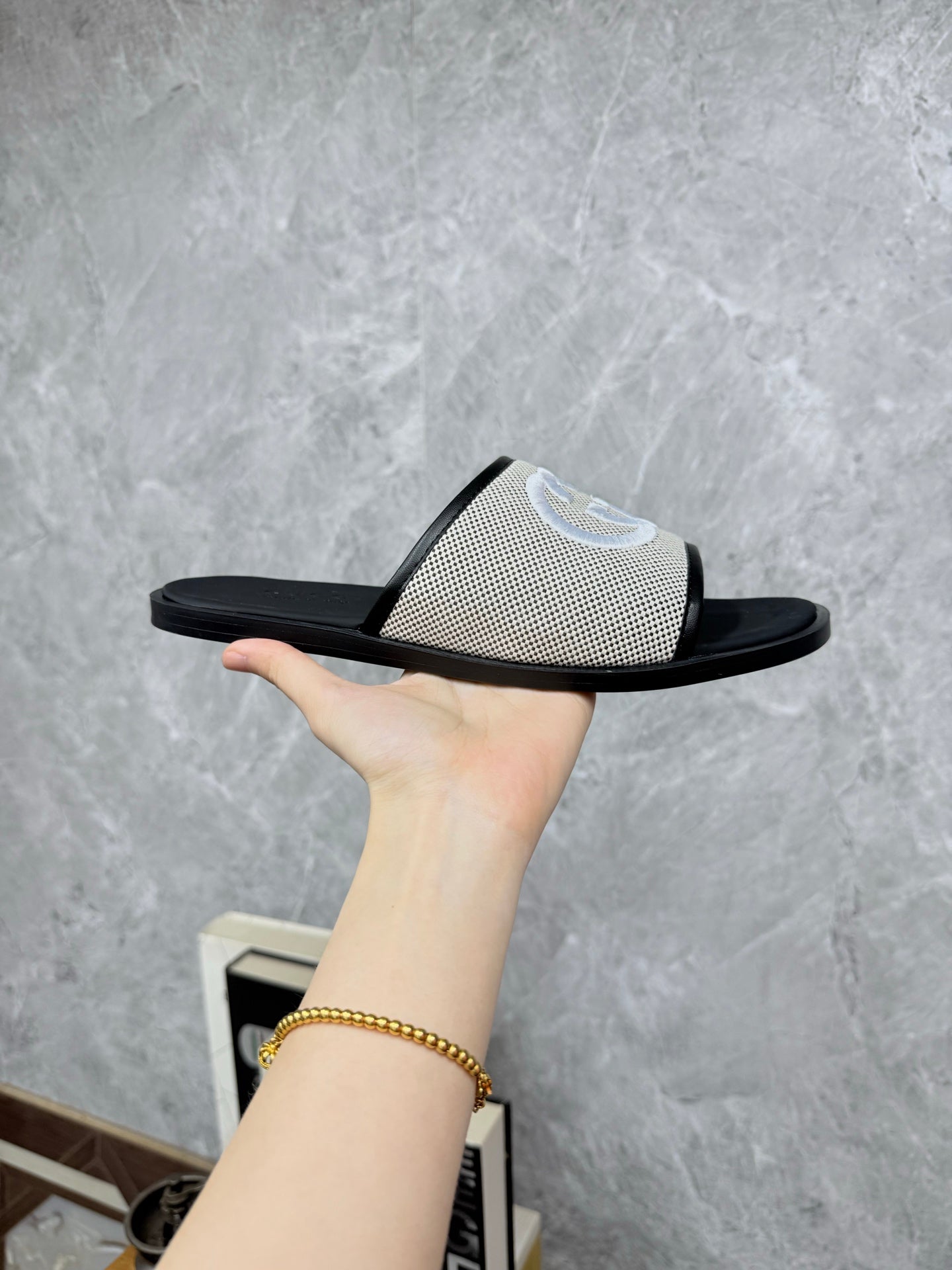 LuxluxHouse Best Quality Sandals Gucci