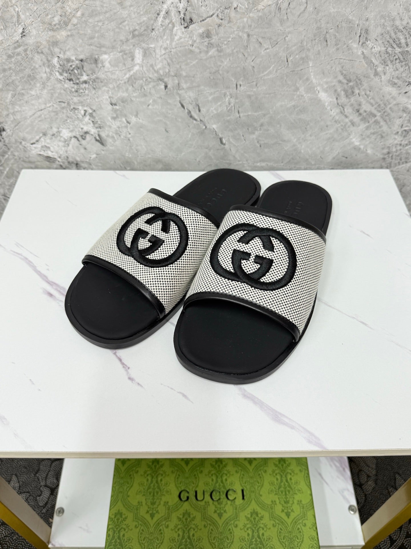 LuxluxHouse Best Quality Sandals Gucci