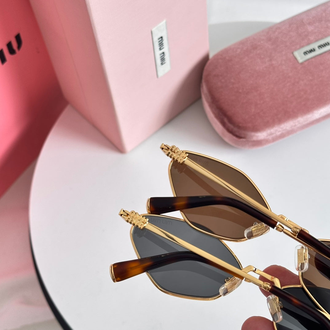 LuxluxHouse Best Quality Glasses Miu Miu