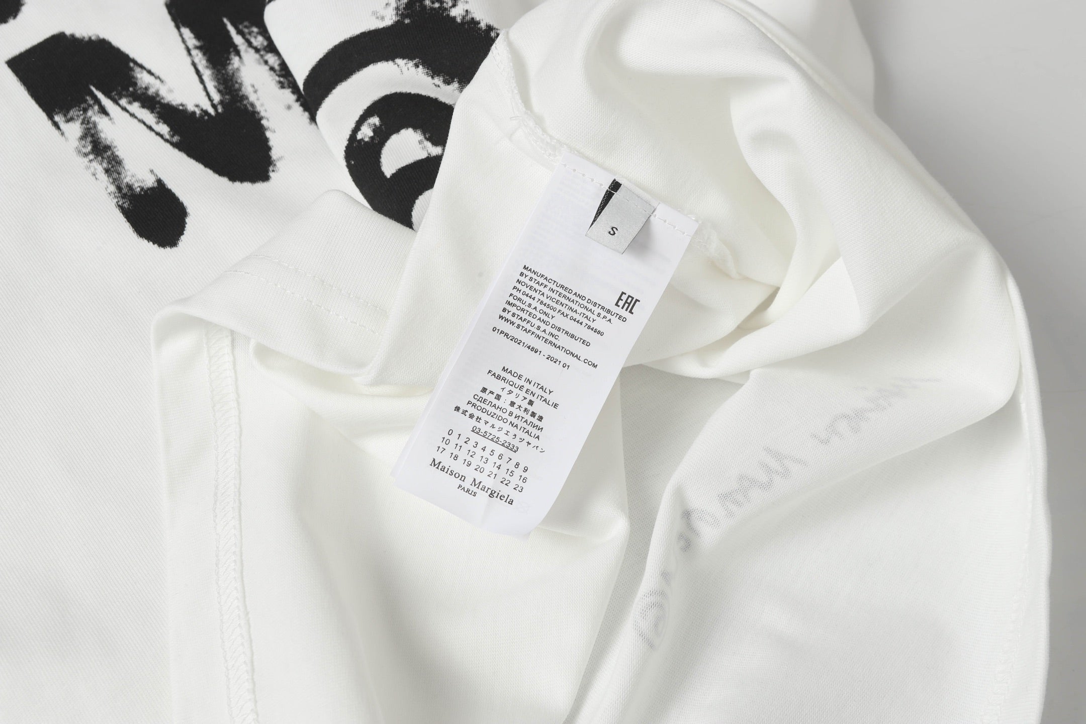 LuxluxHouse Best Quality Clothes T-shirt Chanel & Maison Margiela