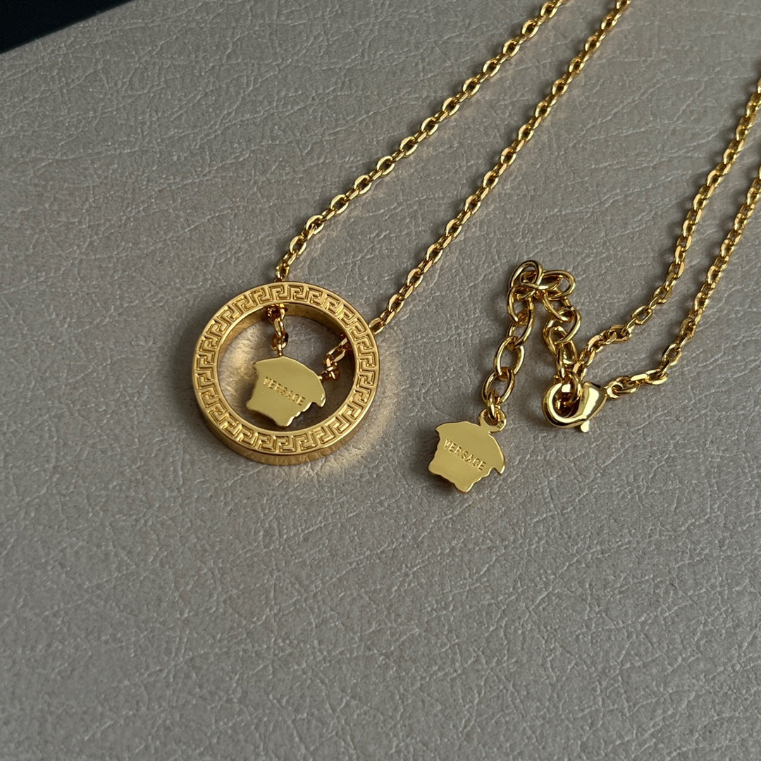 LuxluxHouse Best Quality Accessories Necklace Versace