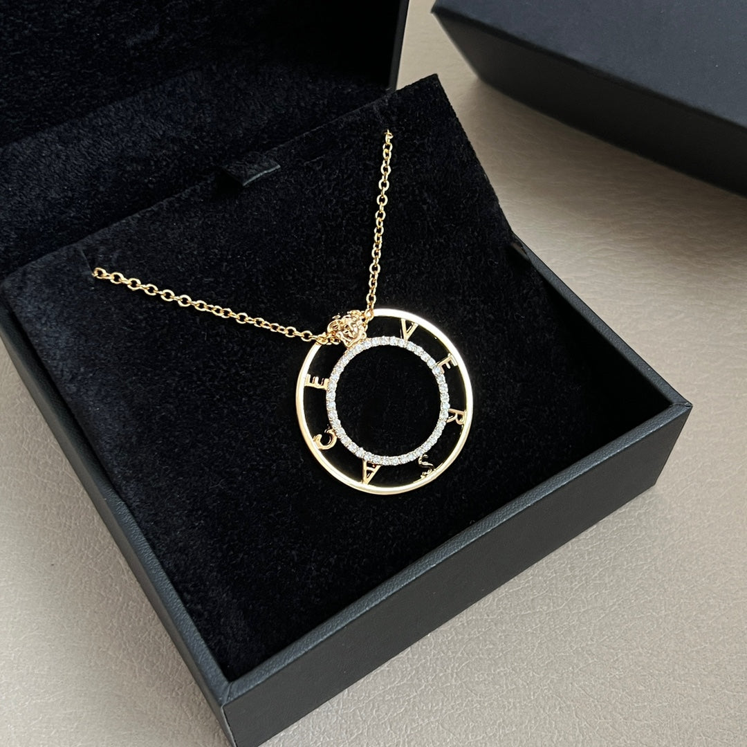 LuxluxHouse Best Quality Accessories Necklace Versace