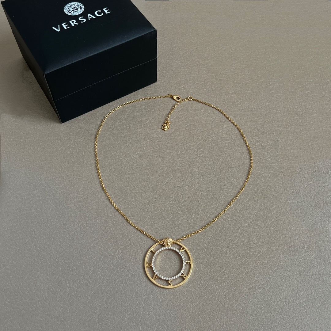 LuxluxHouse Best Quality Accessories Necklace Versace