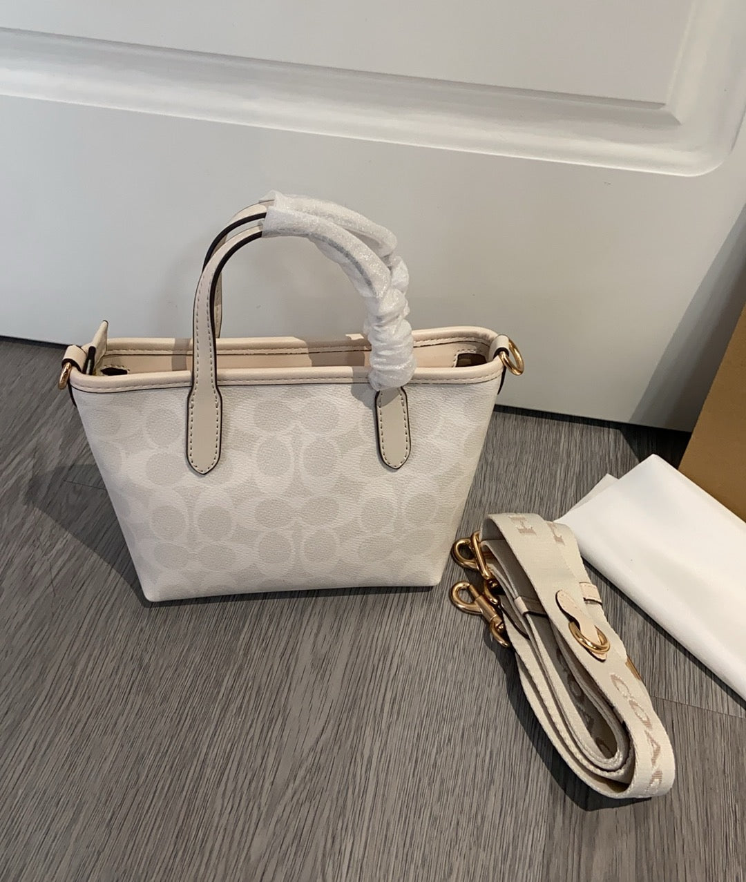 LuxluxHouse Best Quality Bags Coach