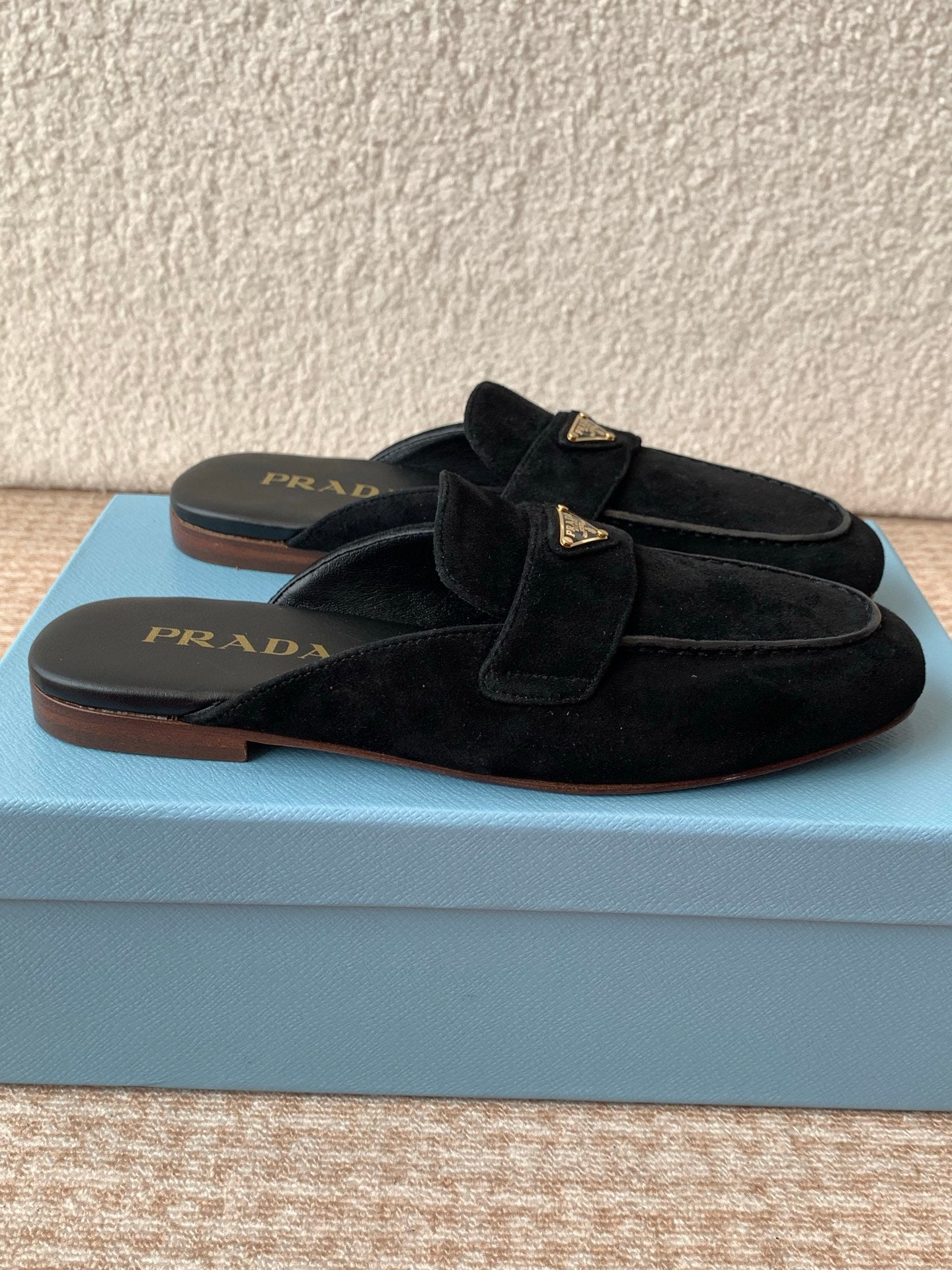 LuxluxHouse Best Quality Women Shoes Prada