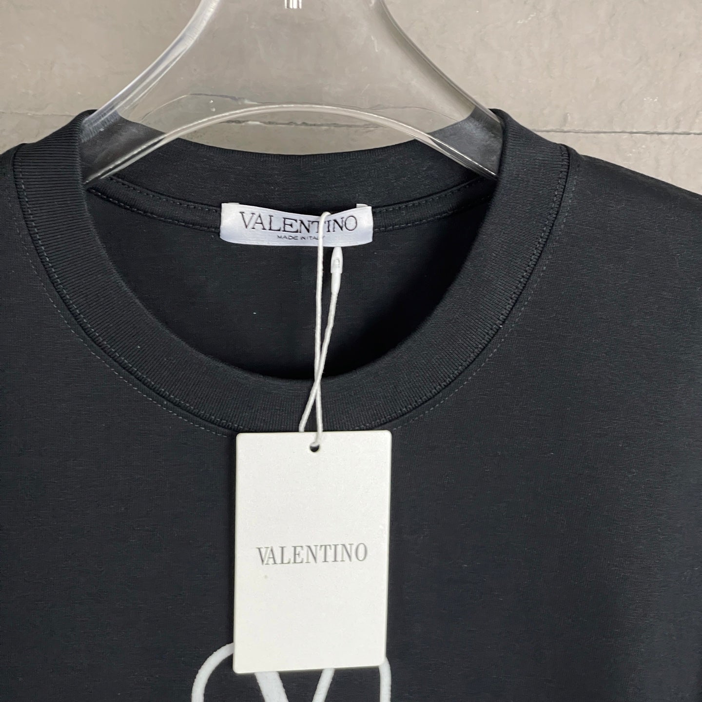 LuxluxHouse Best Quality Clothes Valentino T-shirt