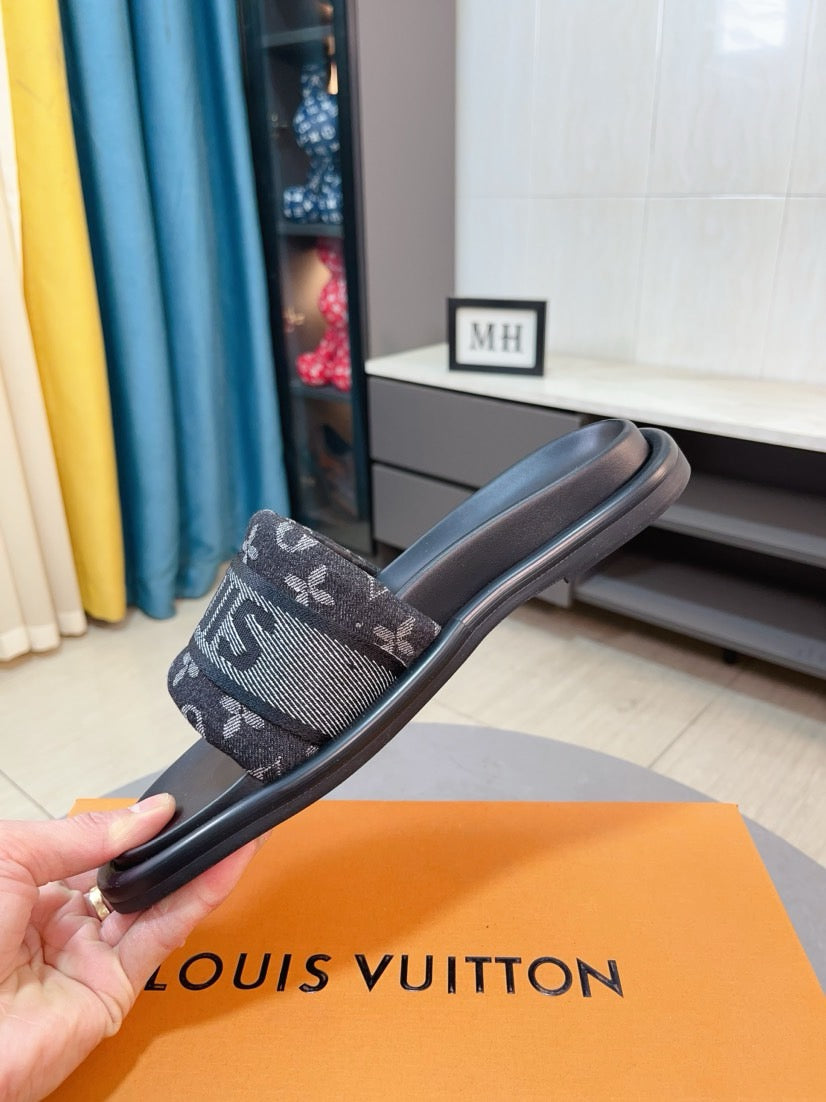 LuxluxHouse Best Quality Sandals Louis Vuitton