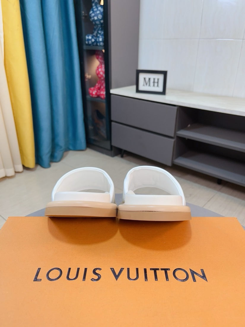 LuxluxHouse Best Quality Sandals Louis Vuitton