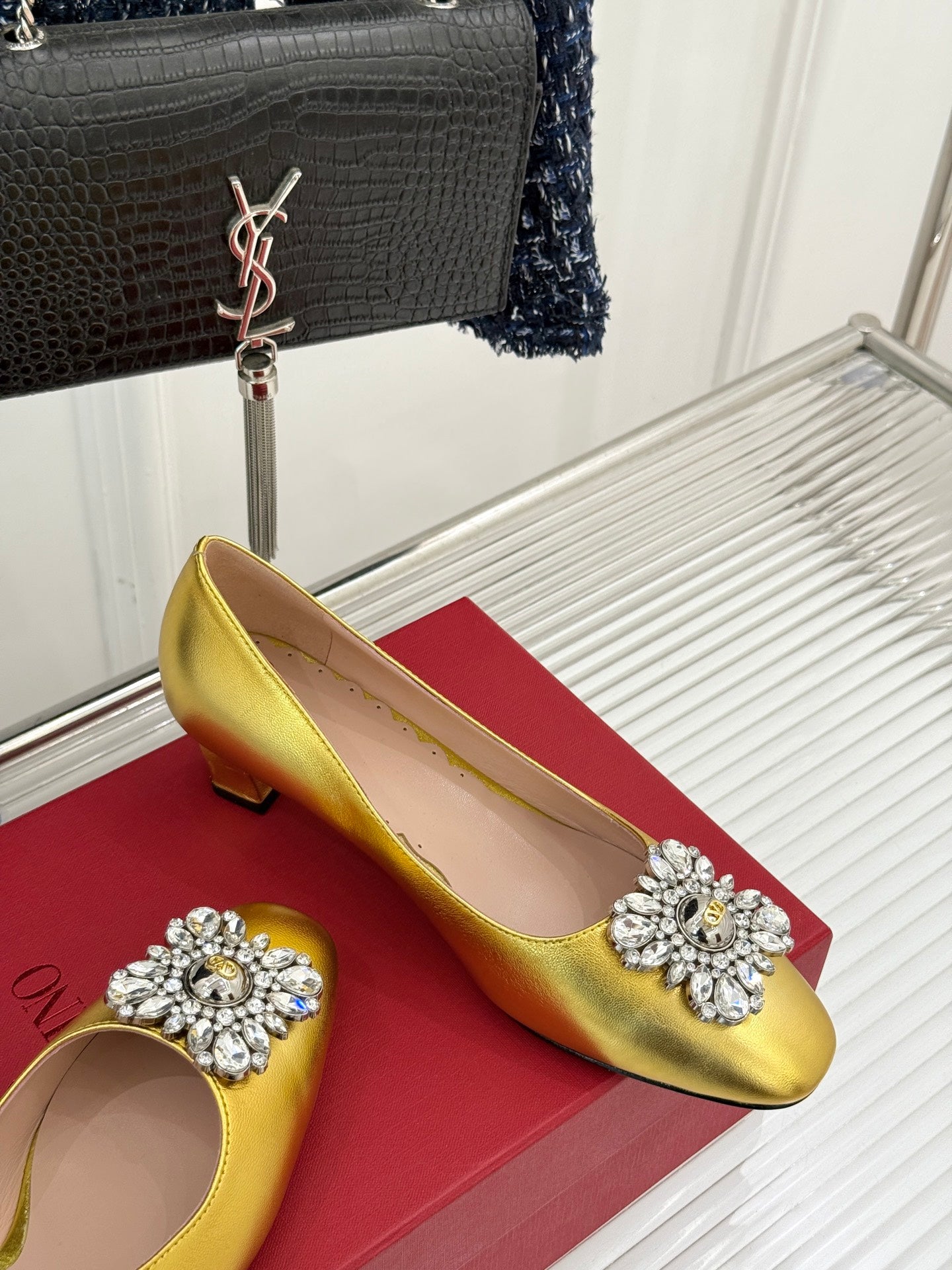 LuxluxHouse Best Quality Valentino Women Shoes