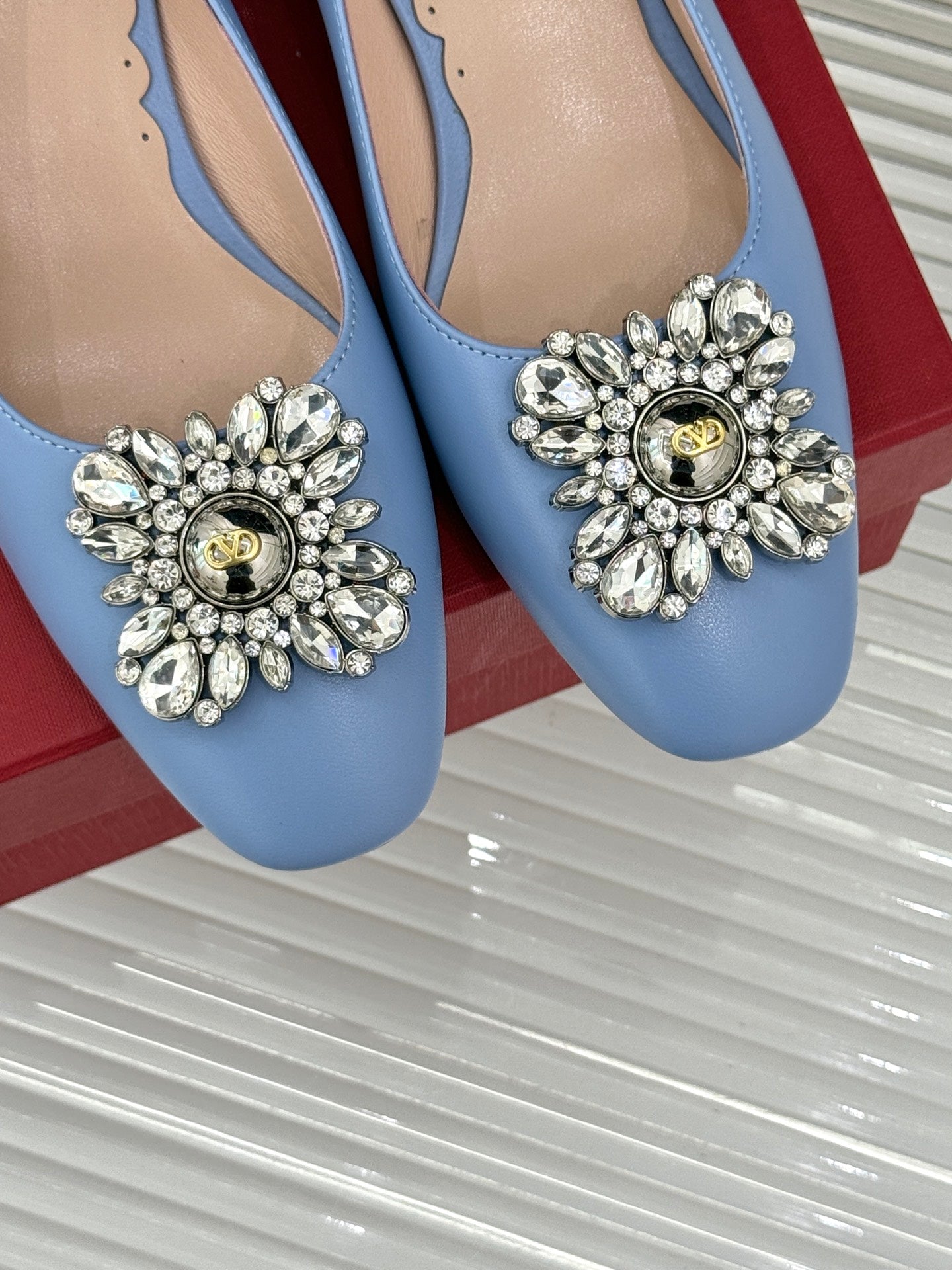 LuxluxHouse Best Quality Valentino Women Shoes