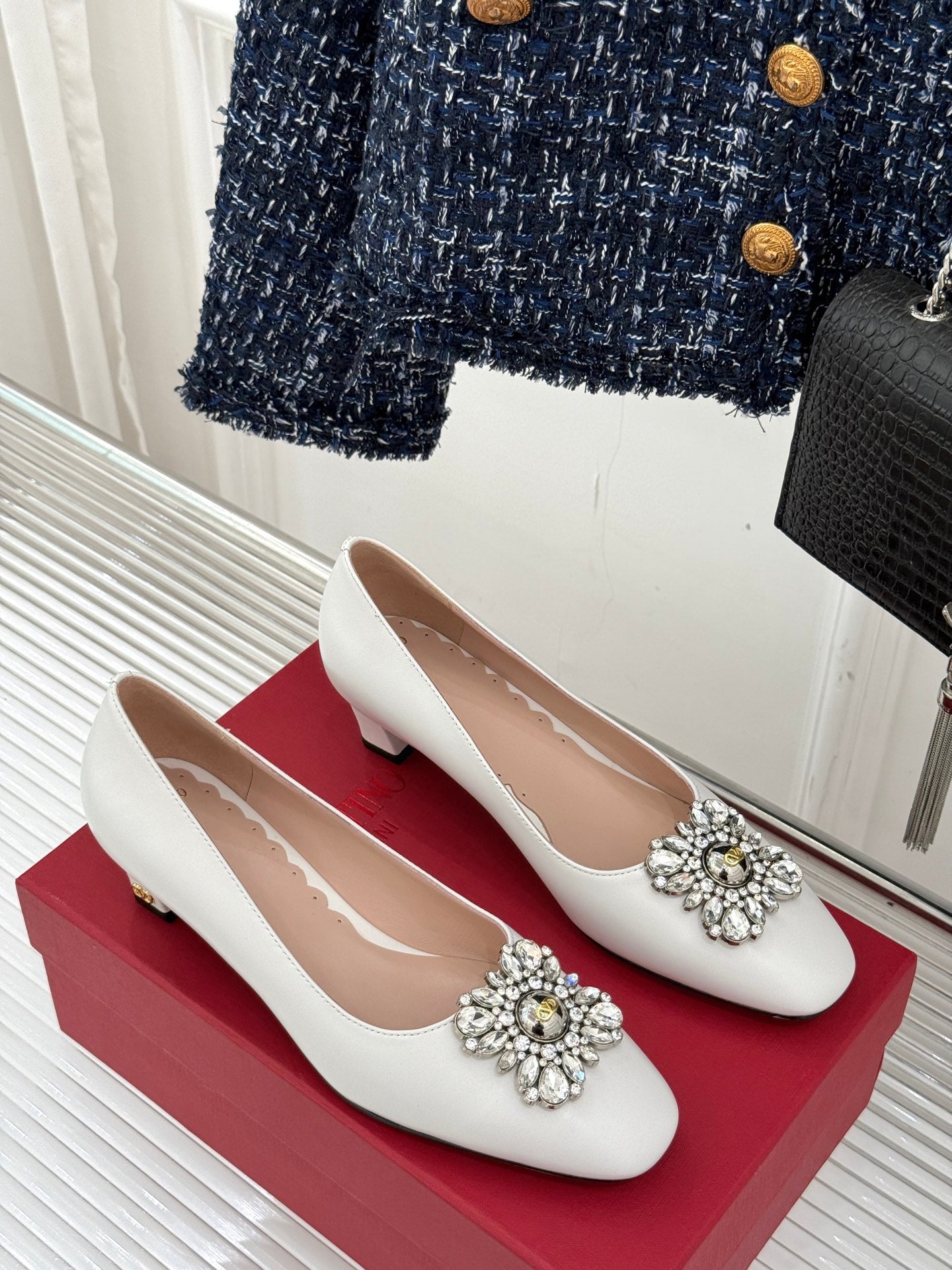 LuxluxHouse Best Quality Valentino Women Shoes