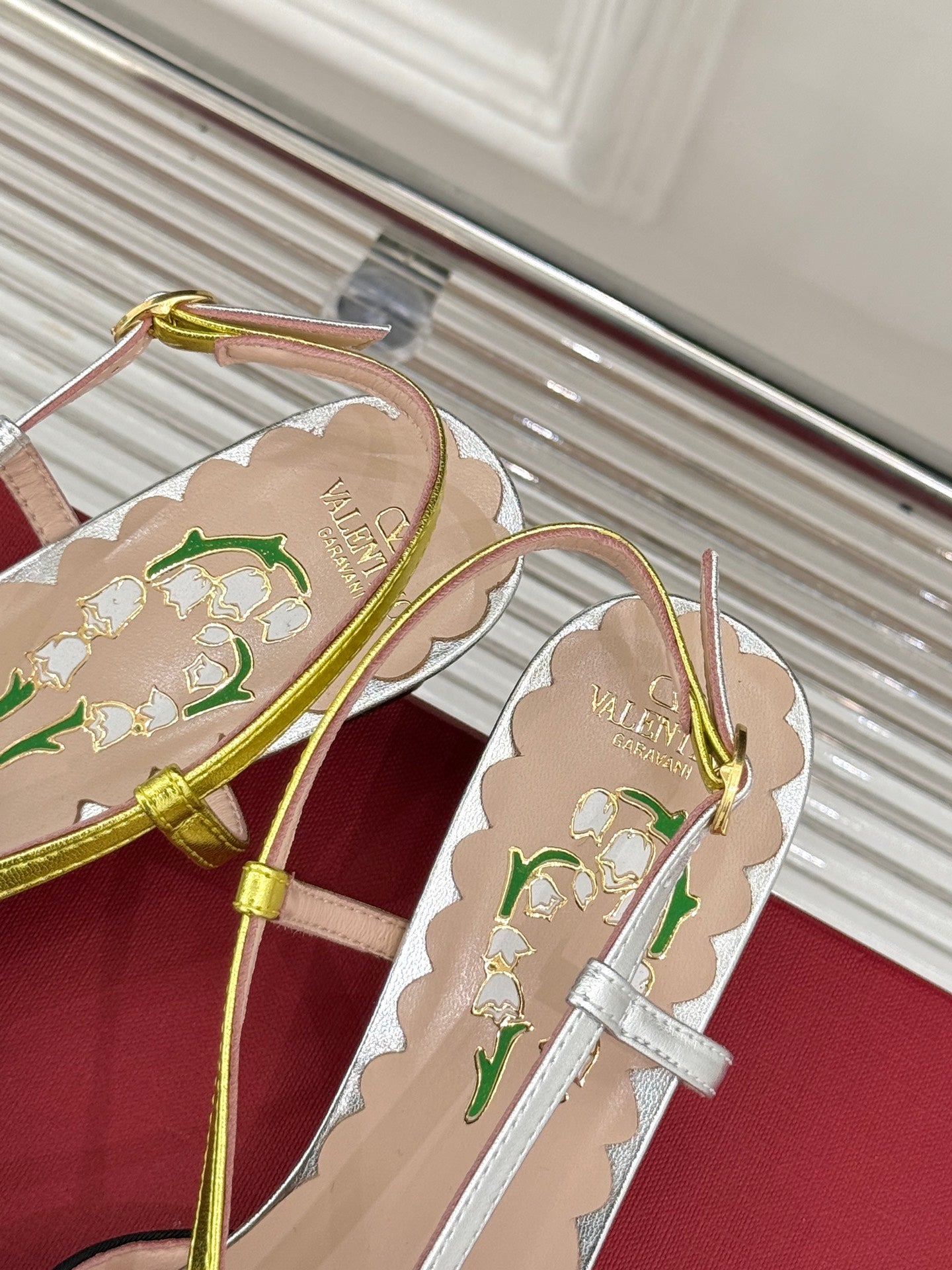 LuxluxHouse Best Quality Valentino Women Shoes