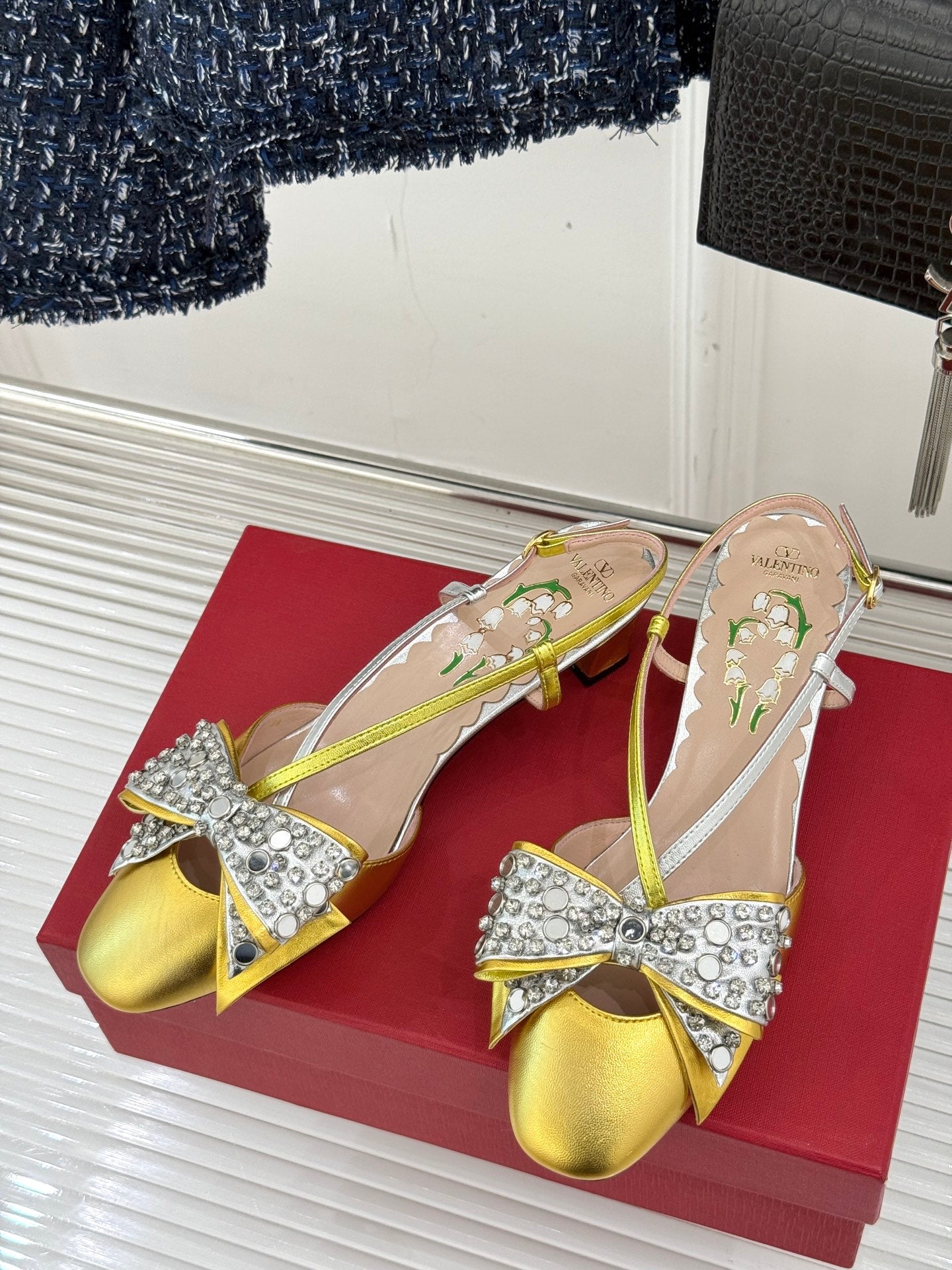 LuxluxHouse Best Quality Valentino Women Shoes
