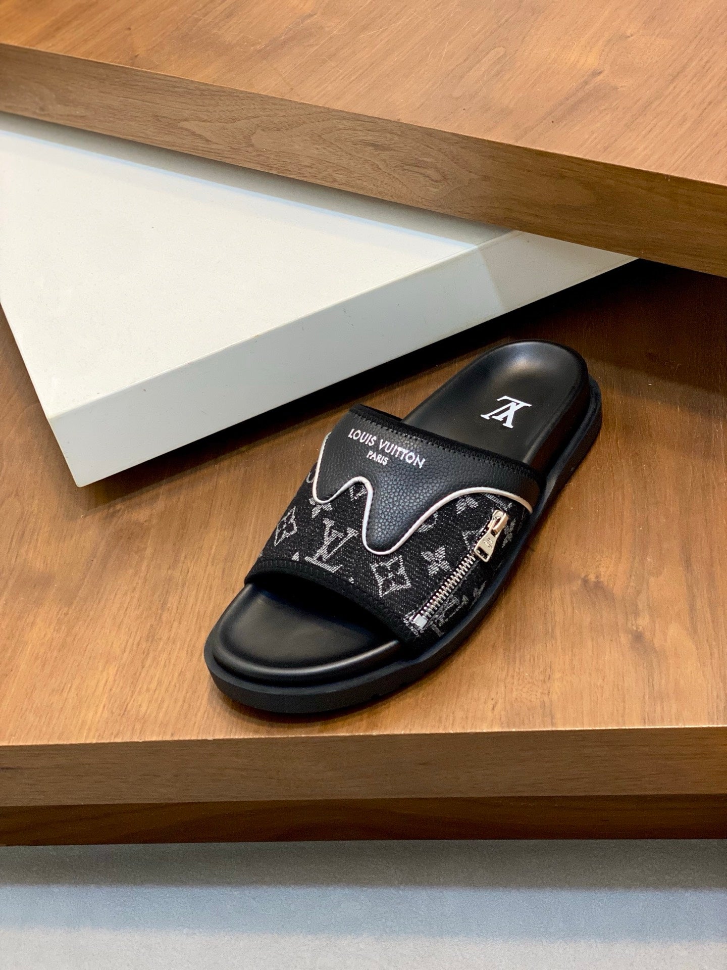 LuxluxHouse Best Quality Sandals Louis Vuitton