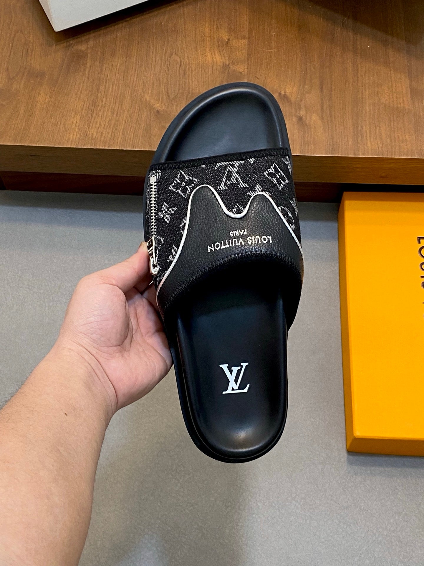 LuxluxHouse Best Quality Sandals Louis Vuitton