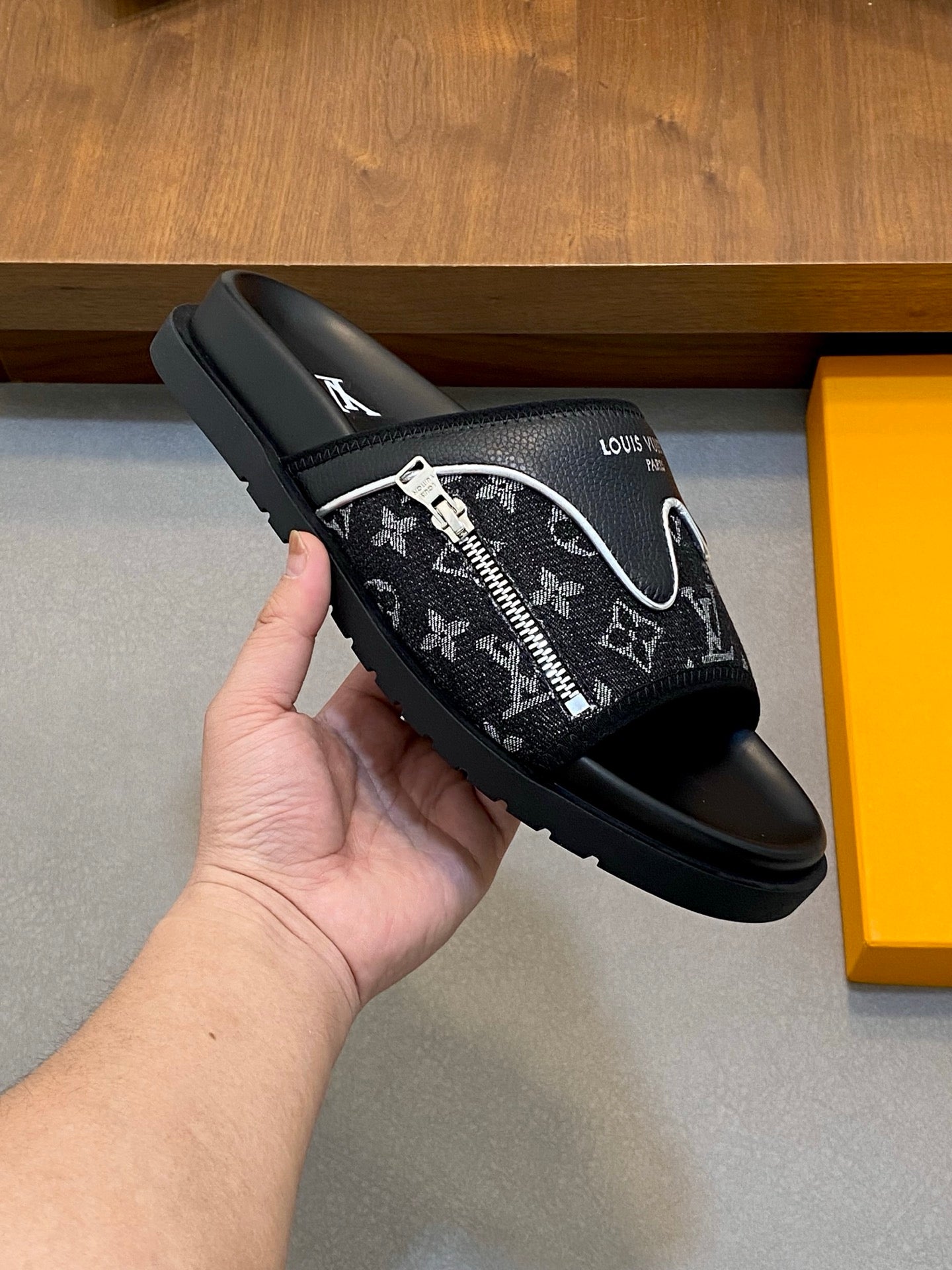 LuxluxHouse Best Quality Sandals Louis Vuitton