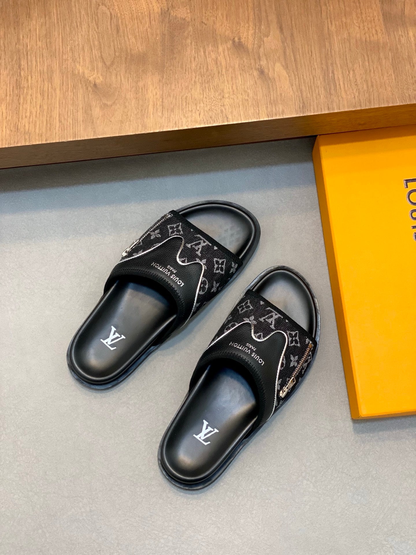 LuxluxHouse Best Quality Sandals Louis Vuitton