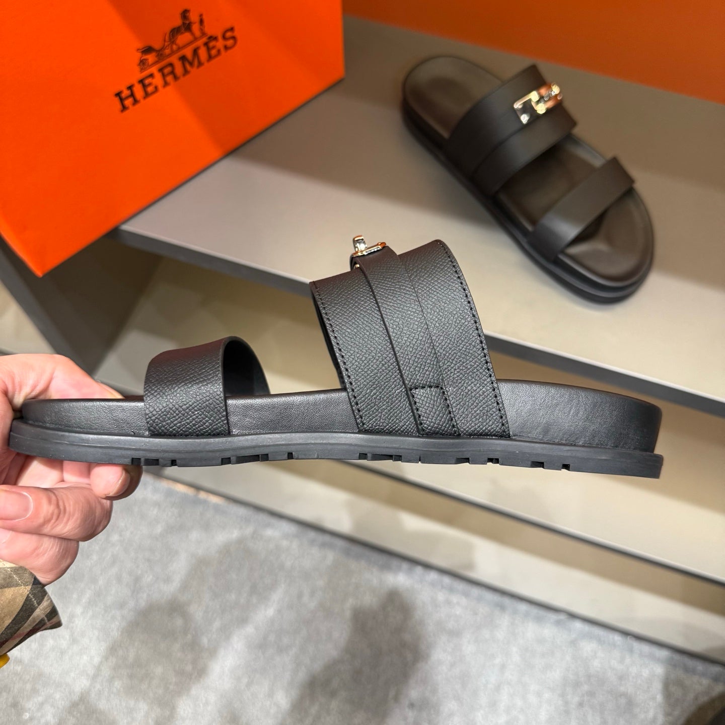 LuxluxHouse Best Quality Shoes Hermes