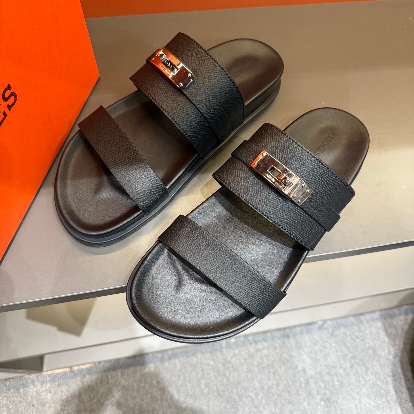 LuxluxHouse Best Quality Shoes Hermes