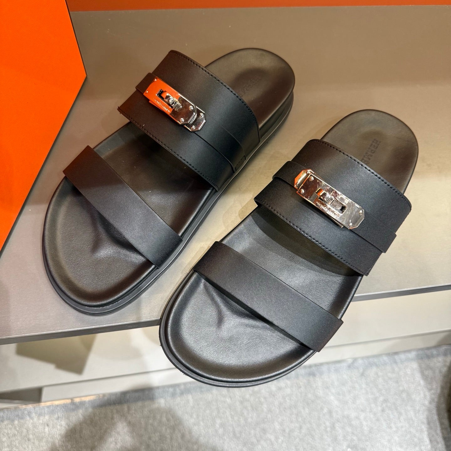 LuxluxHouse Best Quality Shoes Hermes