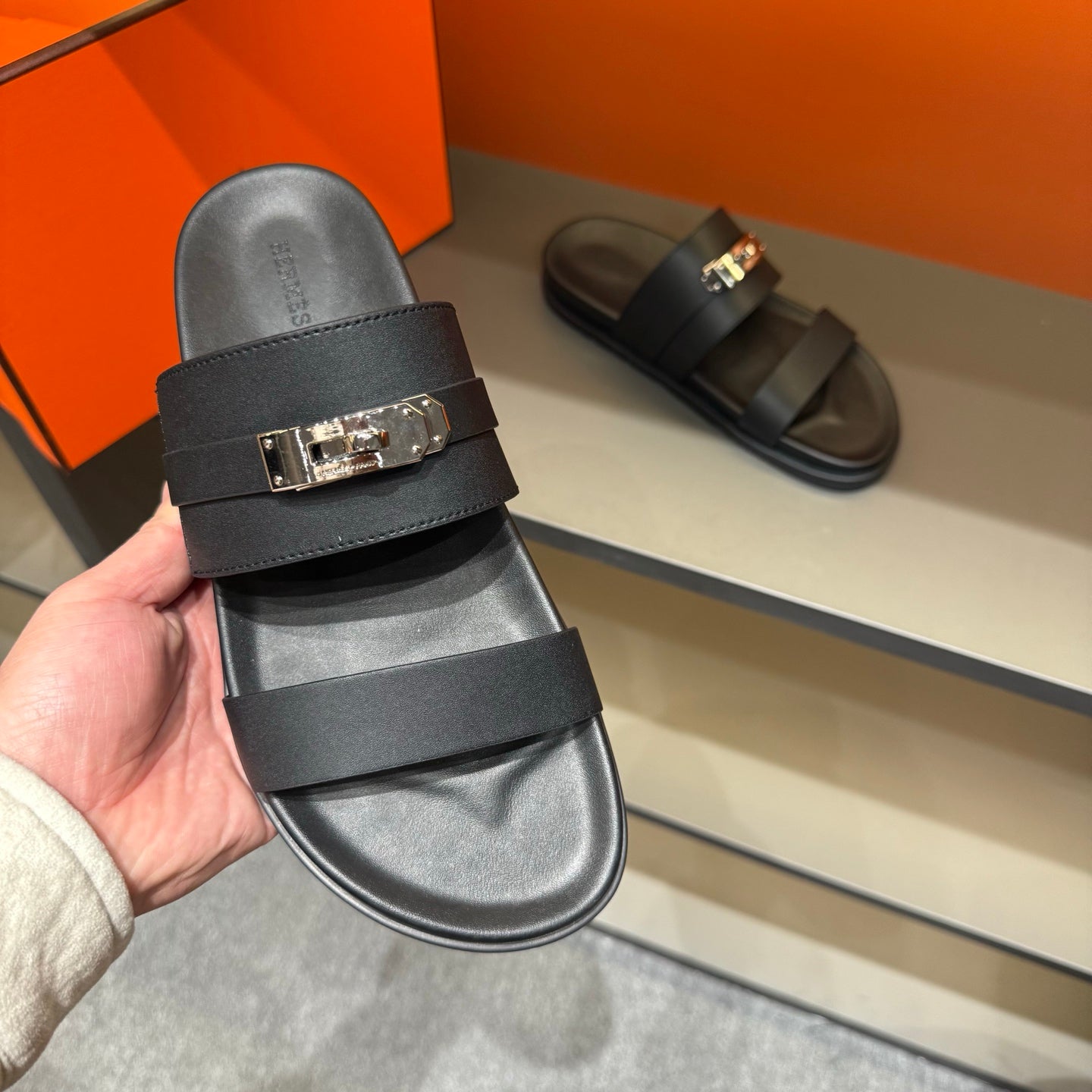 LuxluxHouse Best Quality Shoes Hermes