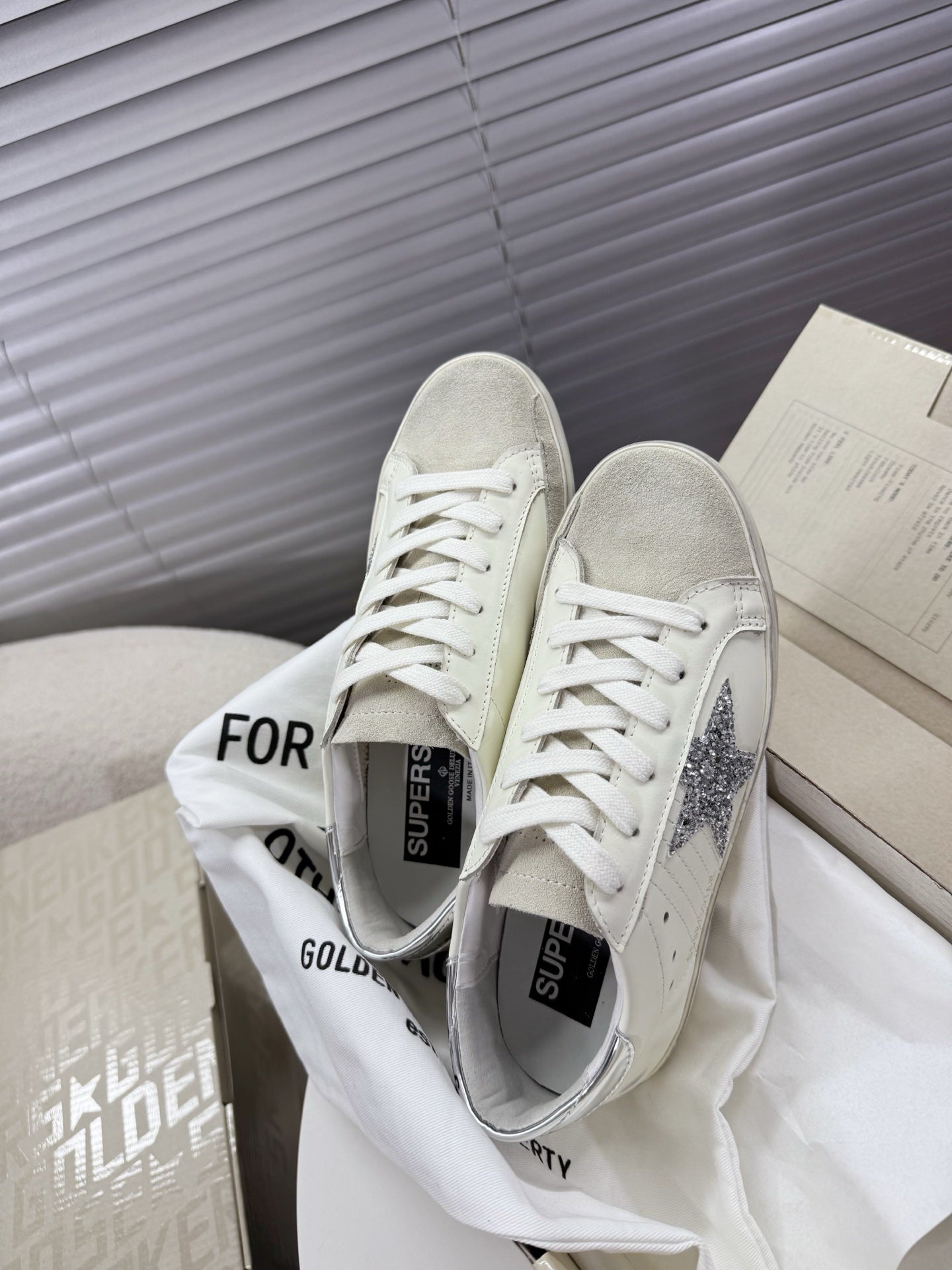 LuxluxHouse Best Quality Shoes Golden Goose