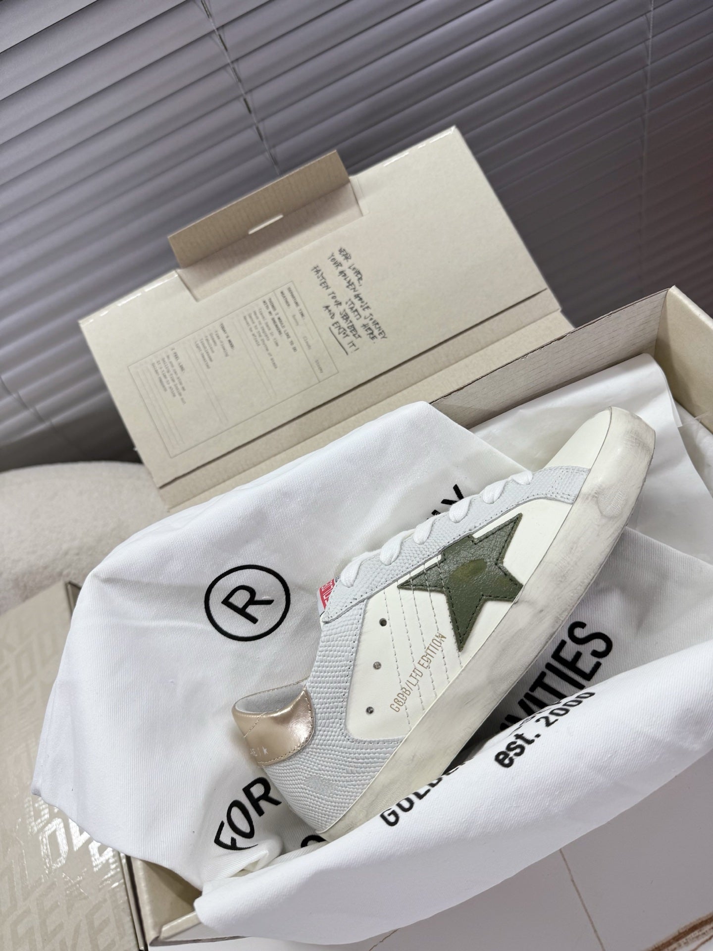 LuxluxHouse Best Quality Shoes Golden Goose