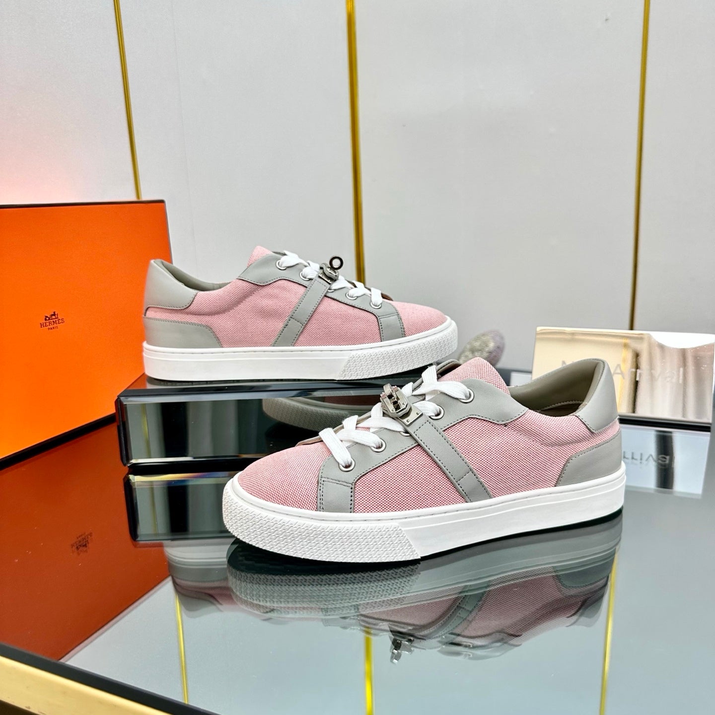 LuxluxHouse Best Quality Women Shoes Hermes