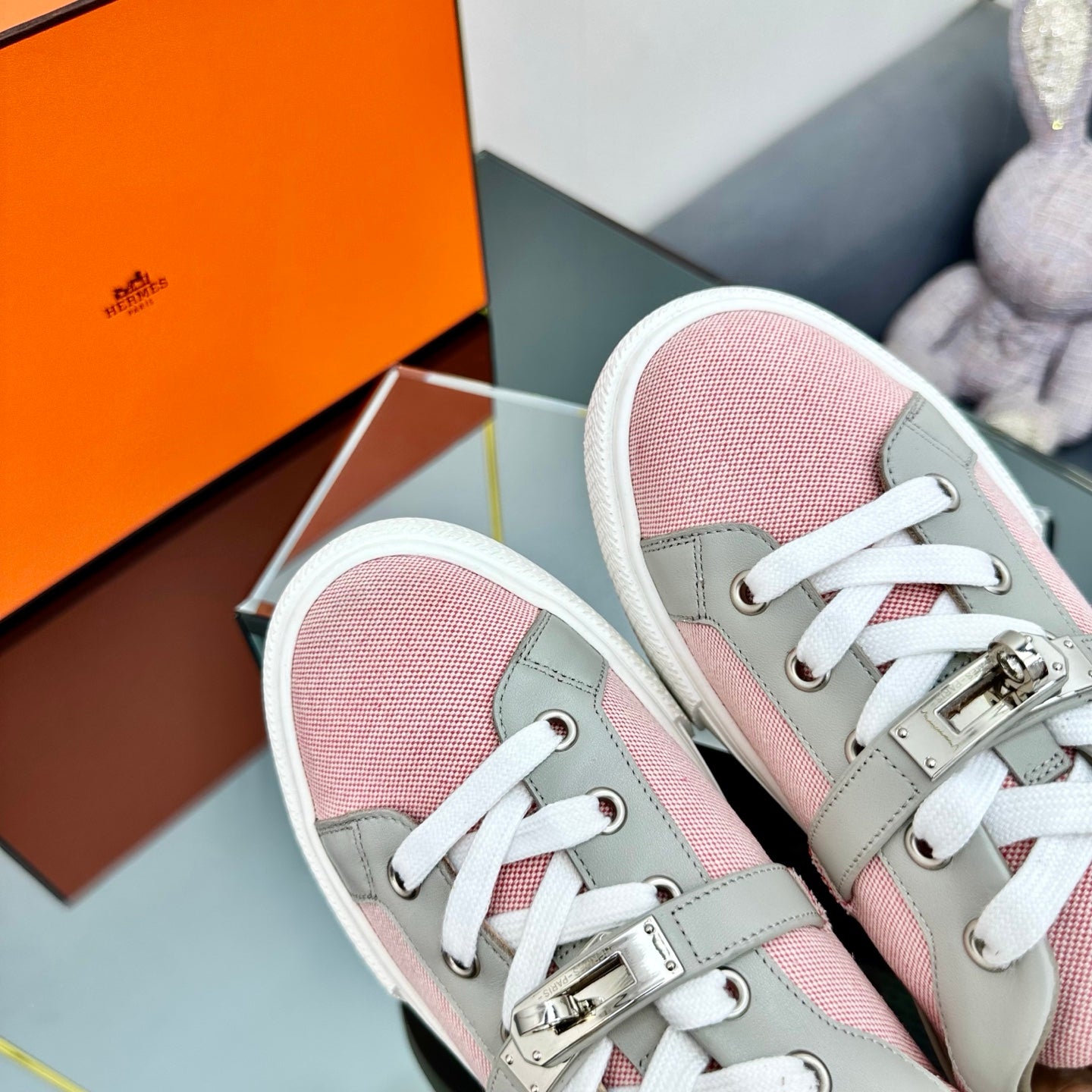 LuxluxHouse Best Quality Women Shoes Hermes