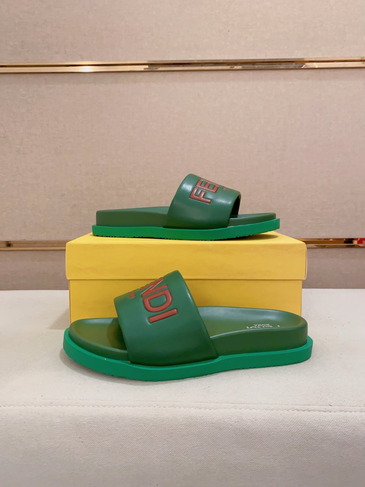 LuxluxHouse Best Quality Sandals Fendi