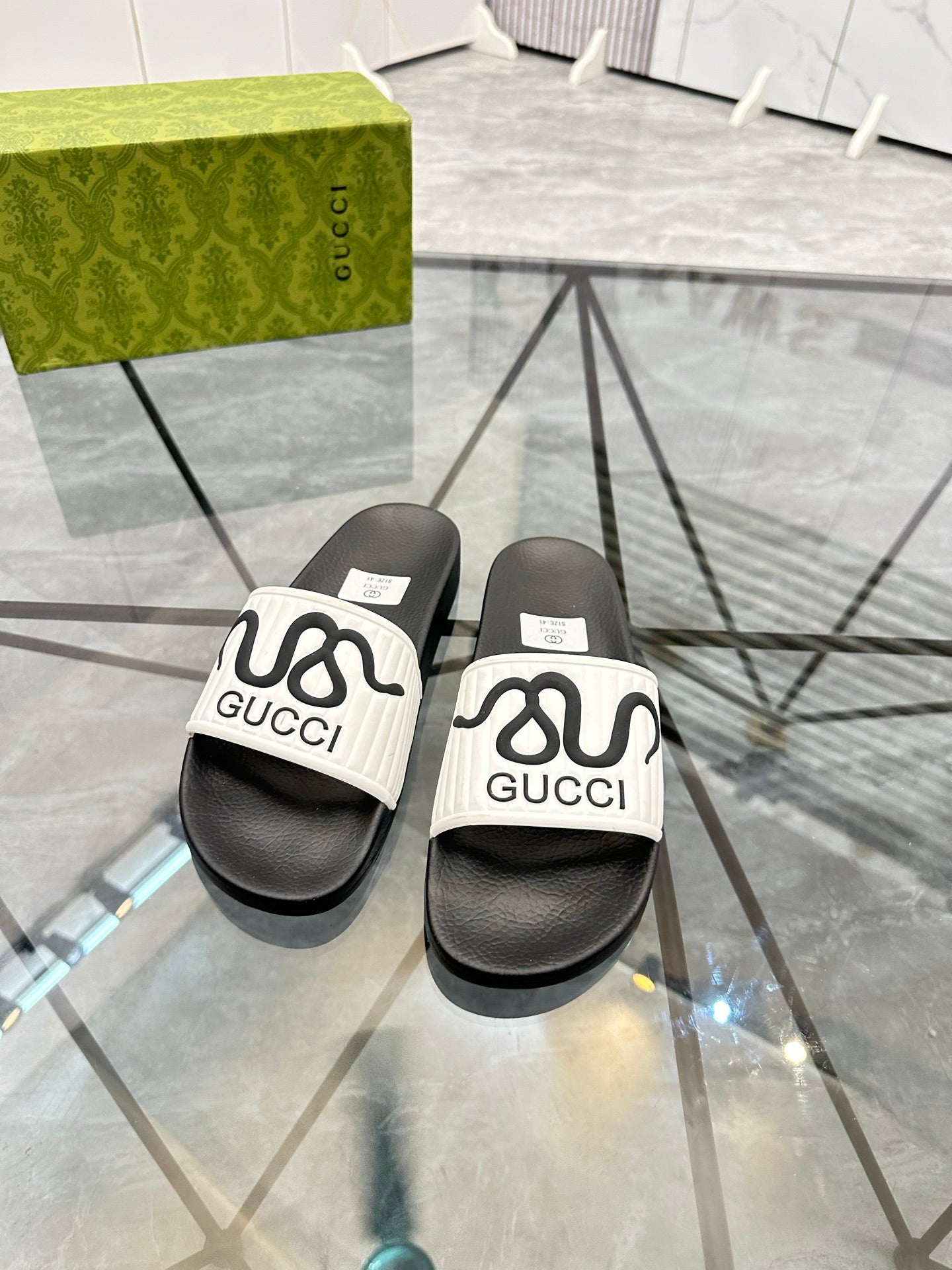 LuxluxHouse Best Quality Sandals Gucci