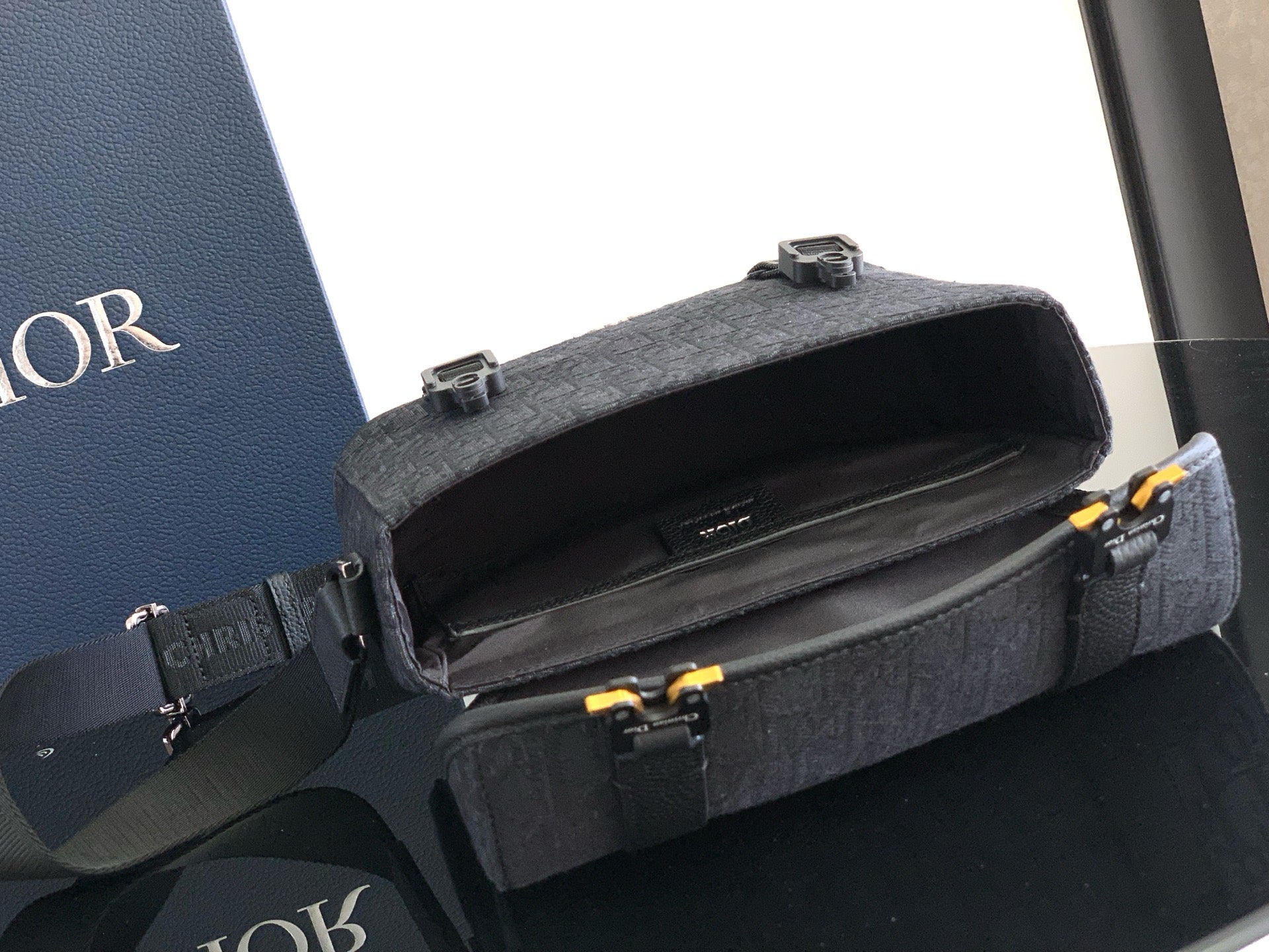 LuxluxHouse Best Quality Bags Dior Men