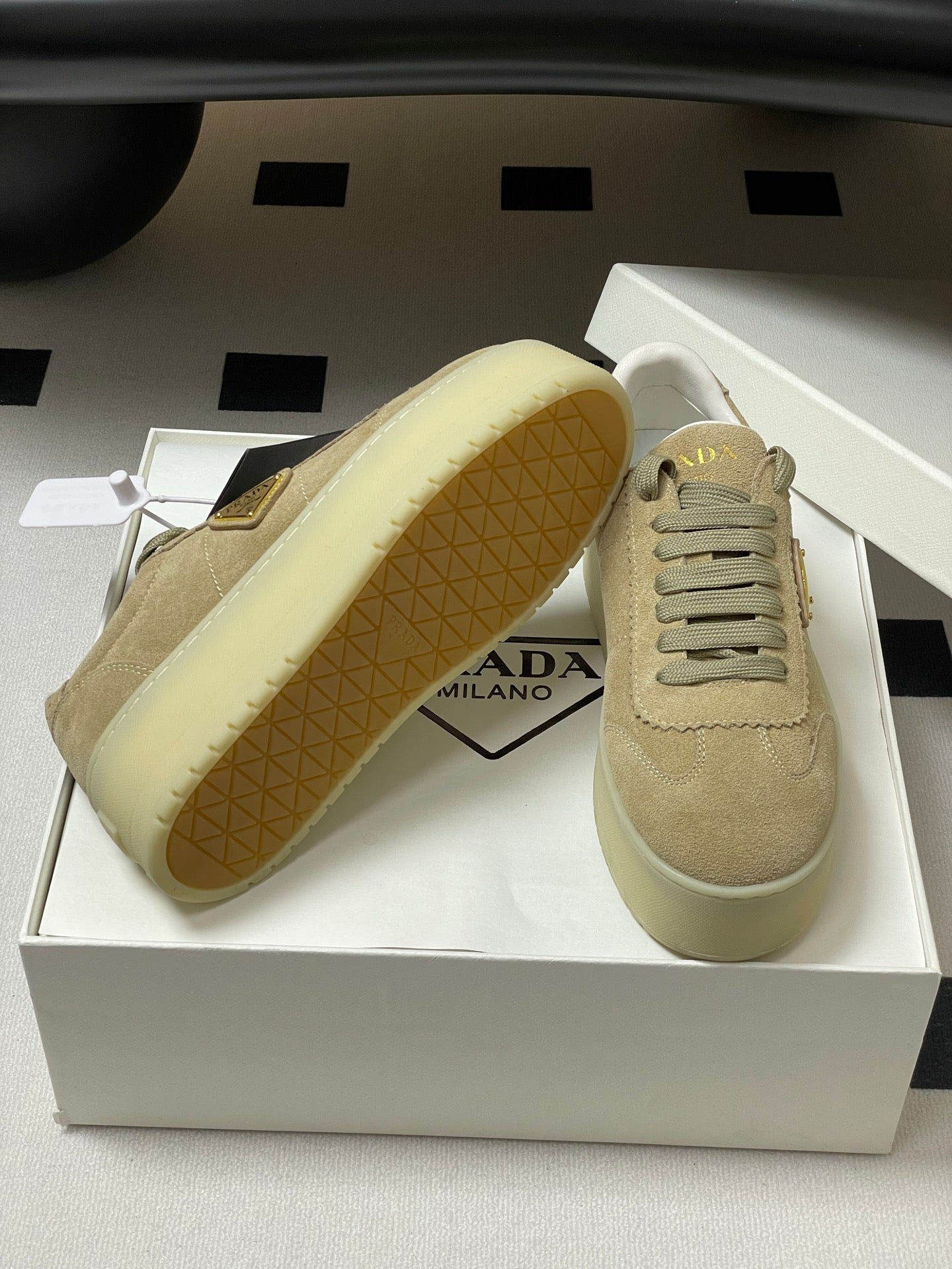 LuxluxHouse Best Quality Women Shoes Prada